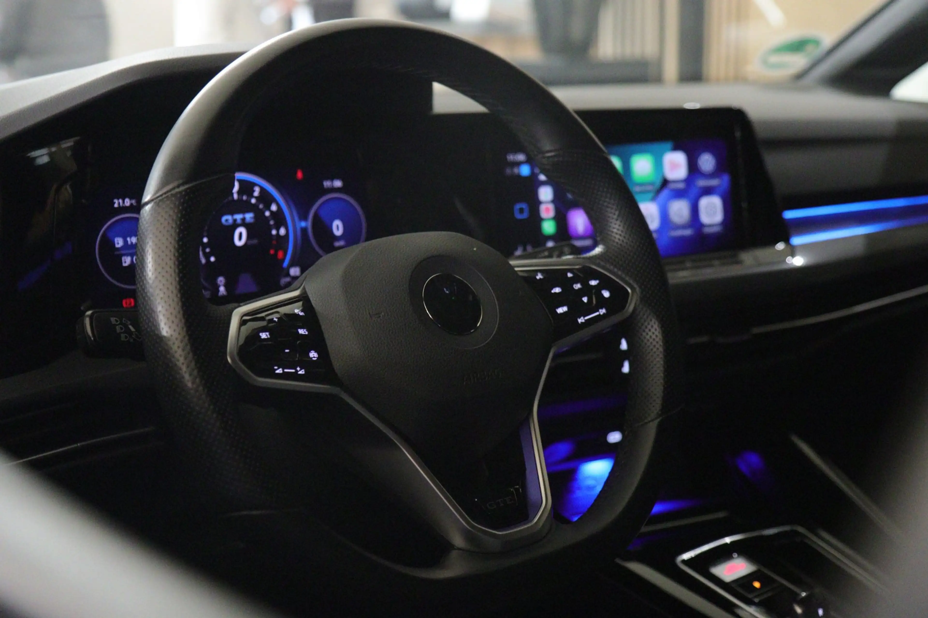 Volkswagen Golf GTE 1.4 eHybrid BLACKSTYLE/PANO/CARPLAY/SFEERVER/VOL — photo 35