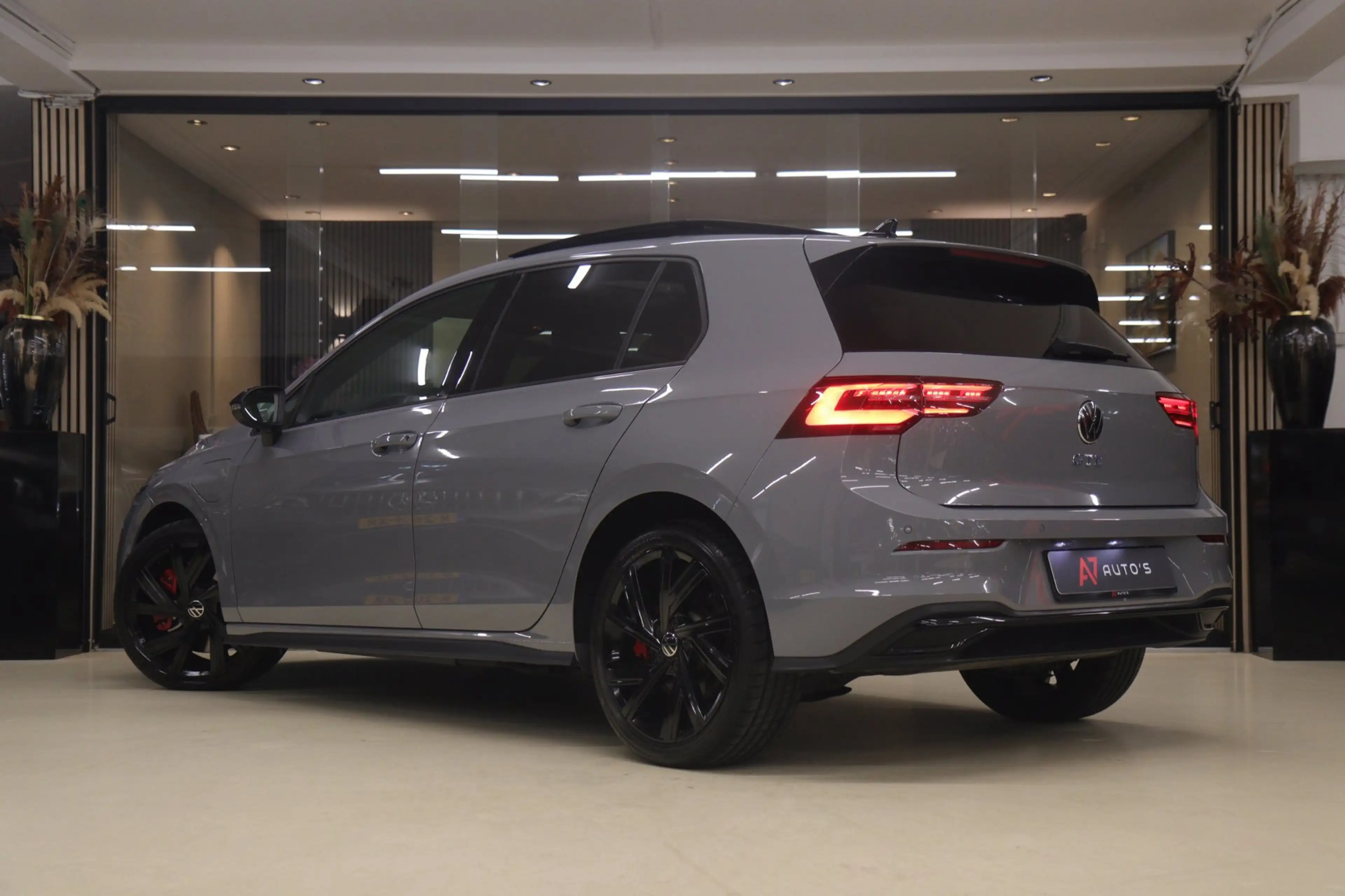 Volkswagen Golf GTE 1.4 eHybrid BLACKSTYLE/PANO/CARPLAY/SFEERVER/VOL — photo 2