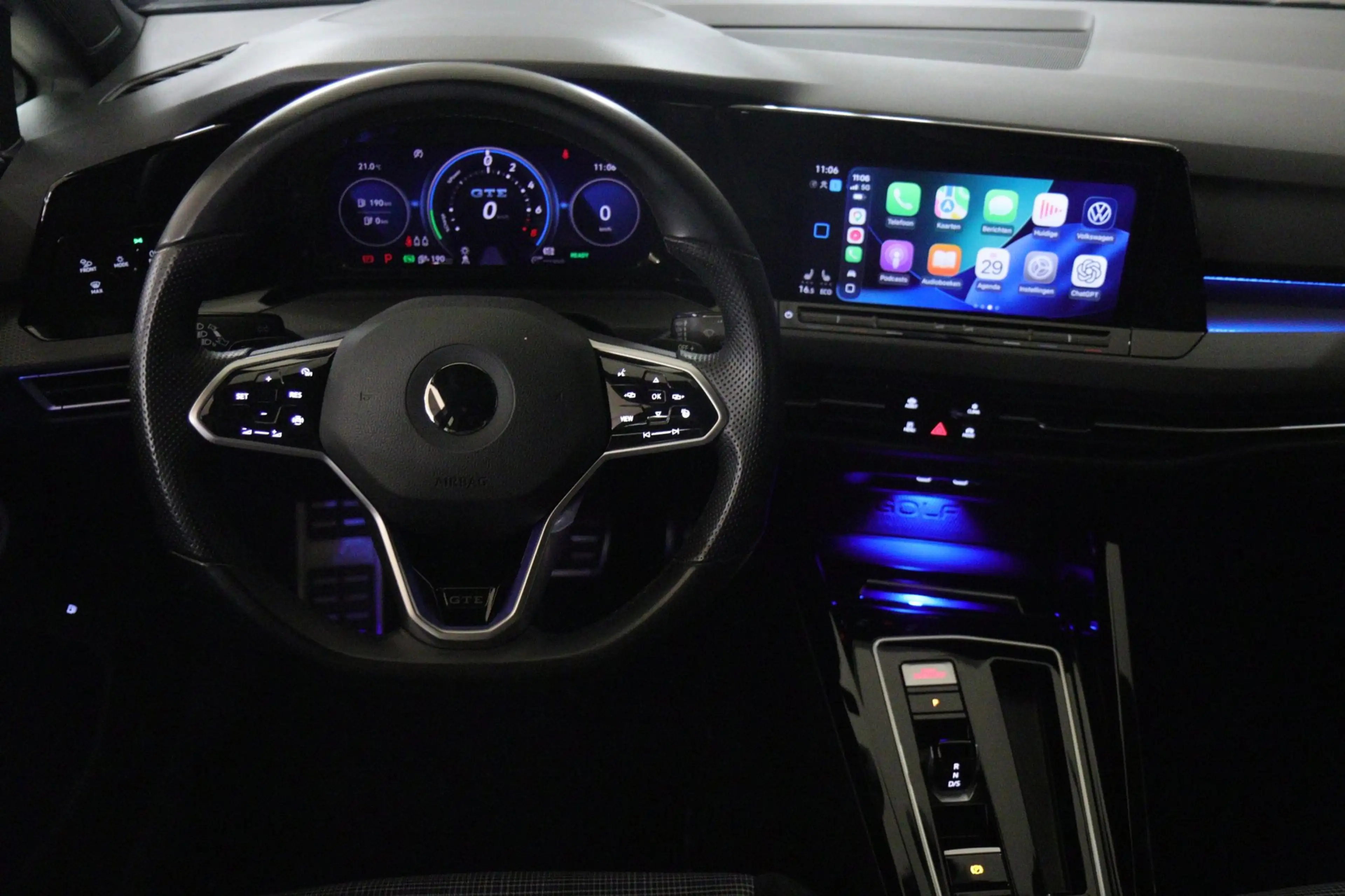 Volkswagen Golf GTE 1.4 eHybrid BLACKSTYLE/PANO/CARPLAY/SFEERVER/VOL — photo 9