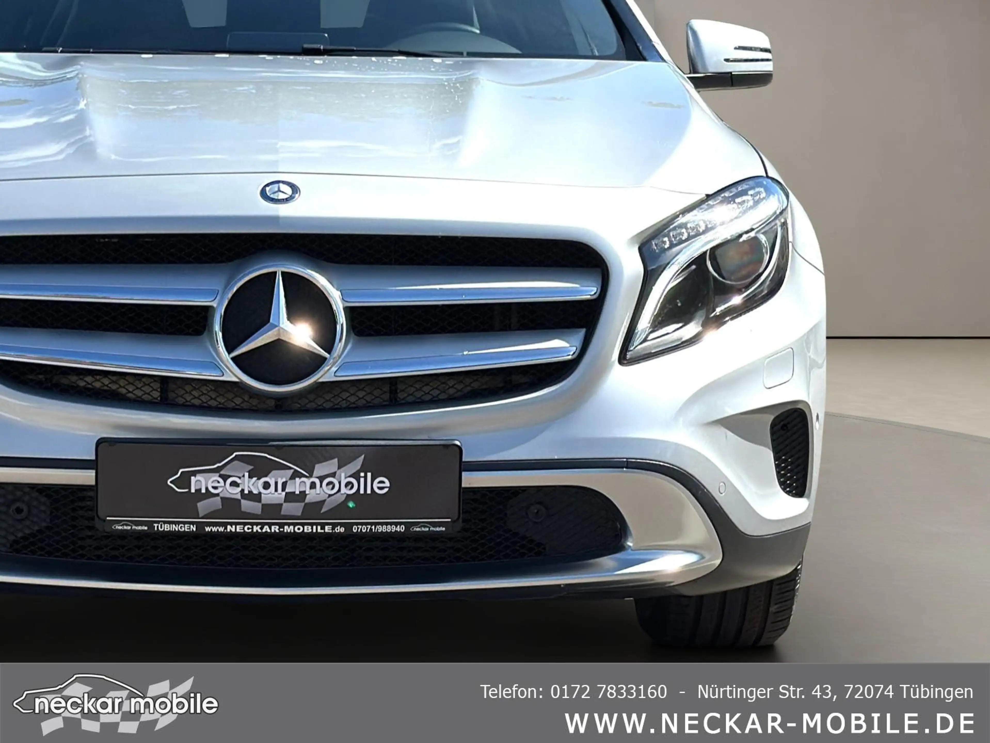 Mercedes-Benz GLA 220 d Navi LED Sitzheizung — photo 14