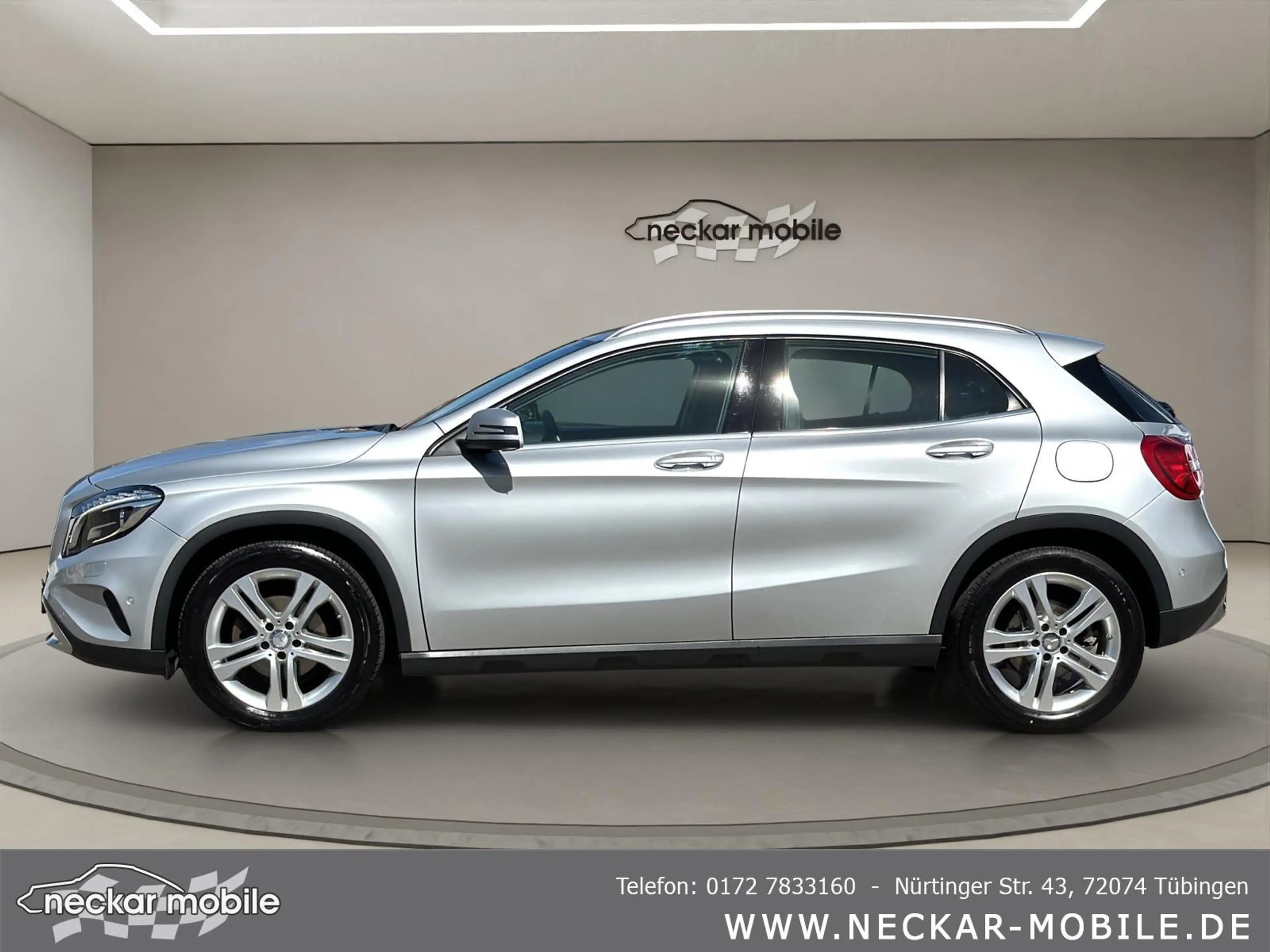 Mercedes-Benz GLA 220 d Navi LED Sitzheizung — photo 13