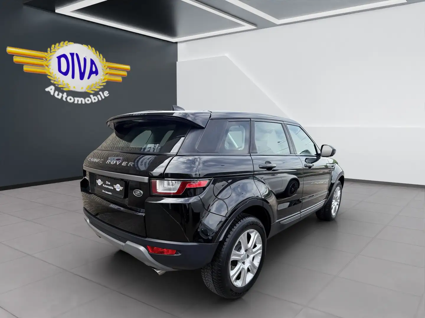 Land Rover Range Rover Evoque 2.0 Sd4 Pure Schwarz - 2
