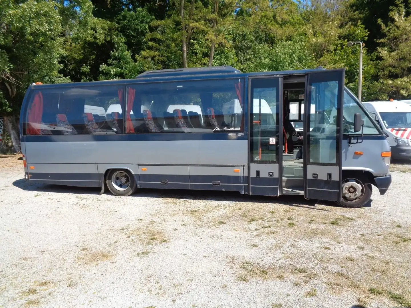 Mercedes-Benz Vario 815D TEAMSTAR LONG Argent - 2