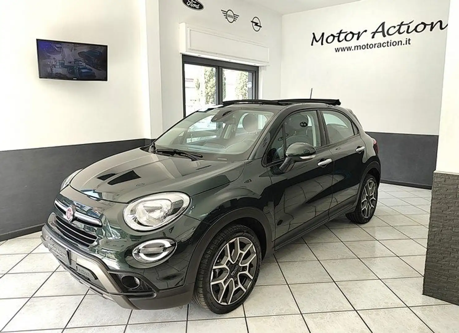 Fiat 500X Dolcevita 1.6 mjet Cross 130cv Grün - 2