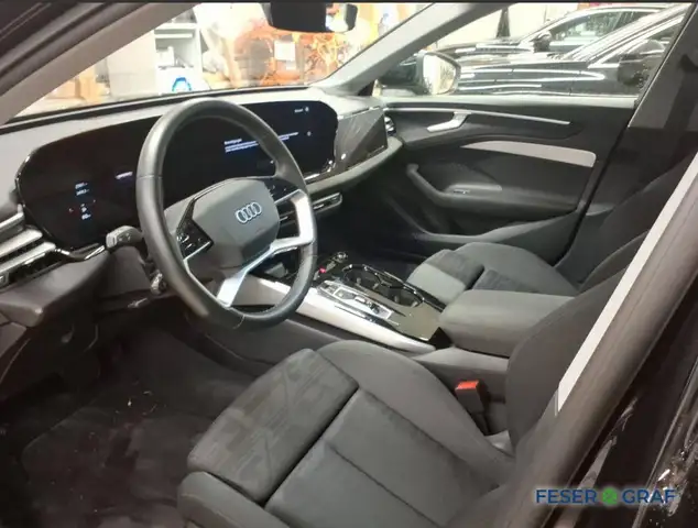 Audi A6 view 3