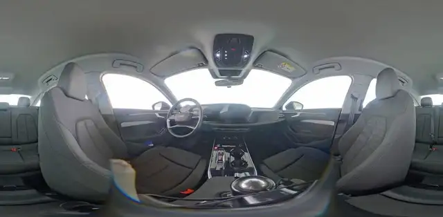 Audi A6 view 4