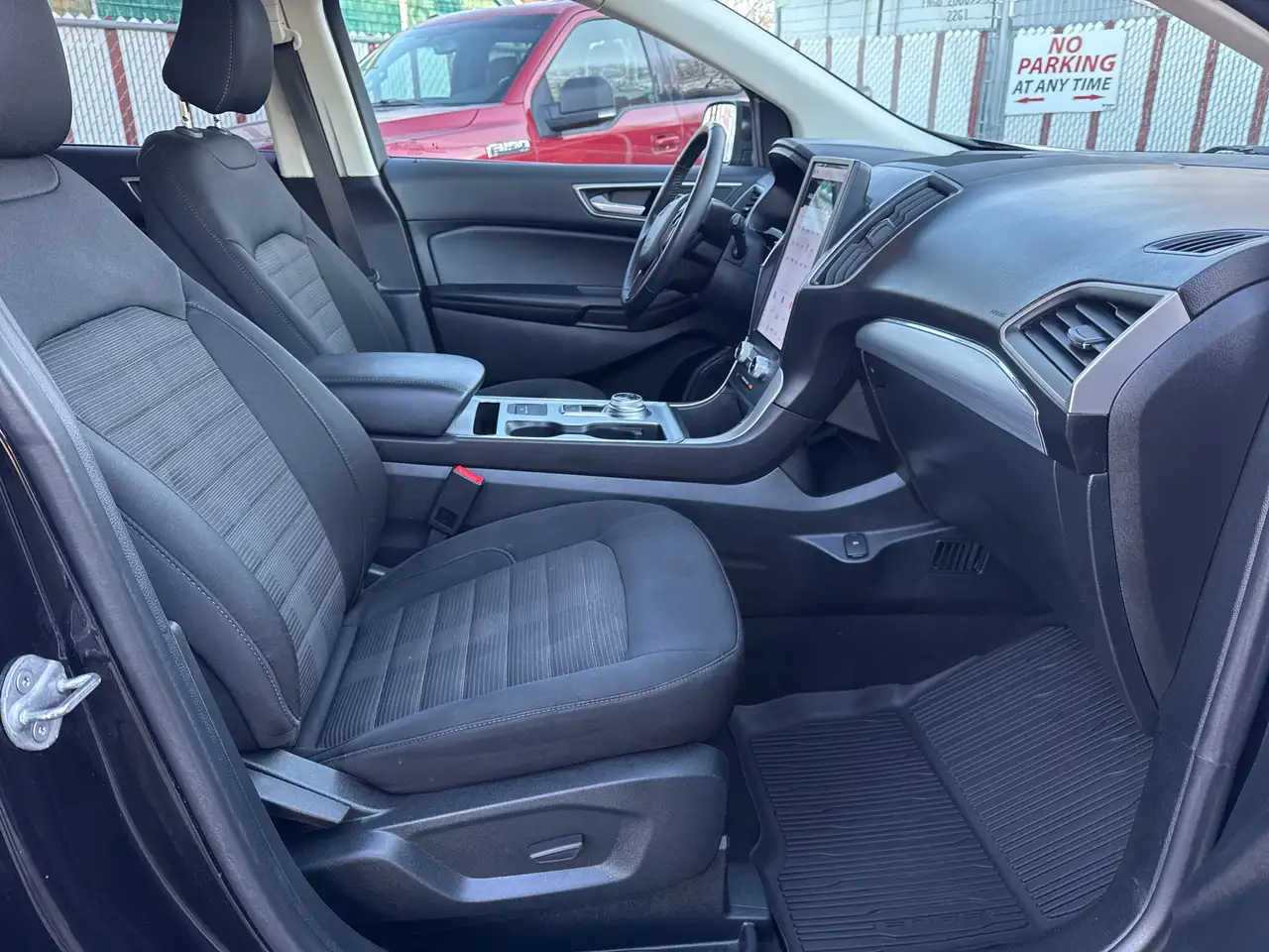 Ford Edge снимка Ford Edge