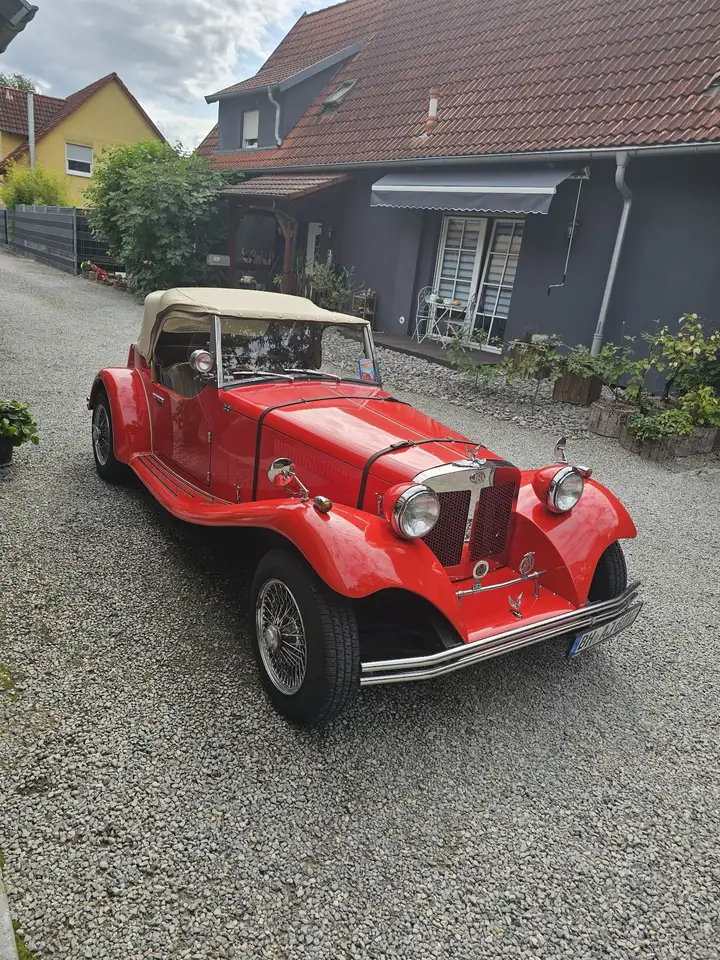 Oldtimer JBA Falcon, foto 1