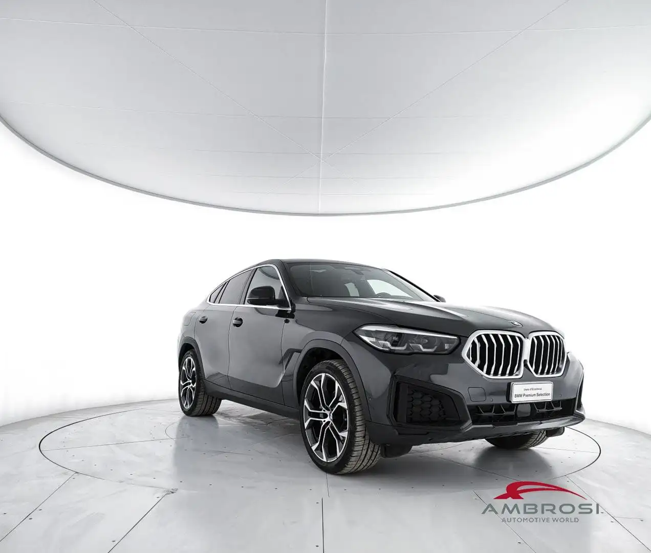 BMW X6 xDrive30d 48V Business Grigio - 2