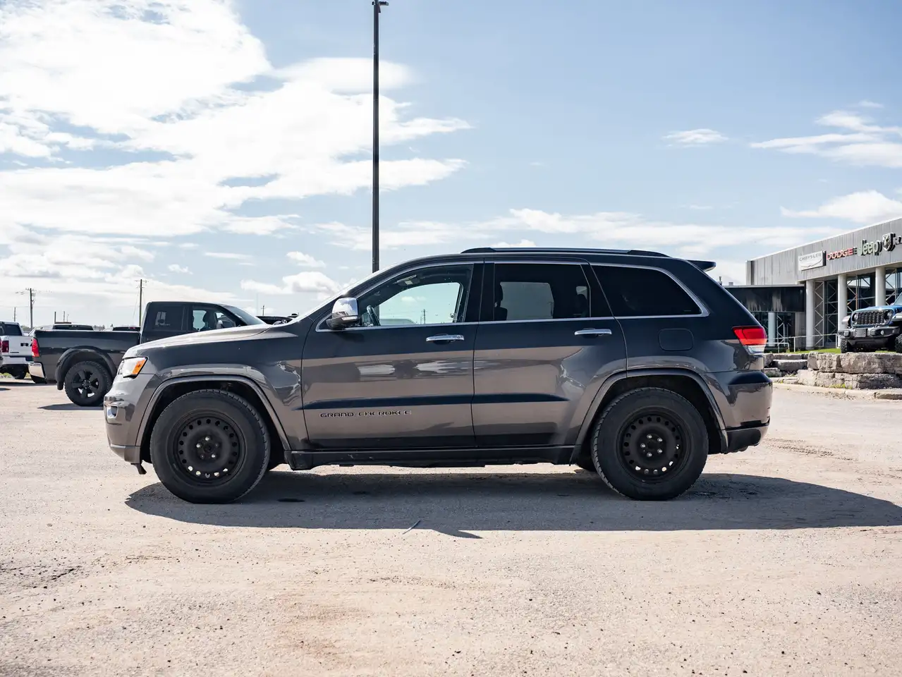 Jeep Grand Cherokee снимка Jeep Grand Cherokee