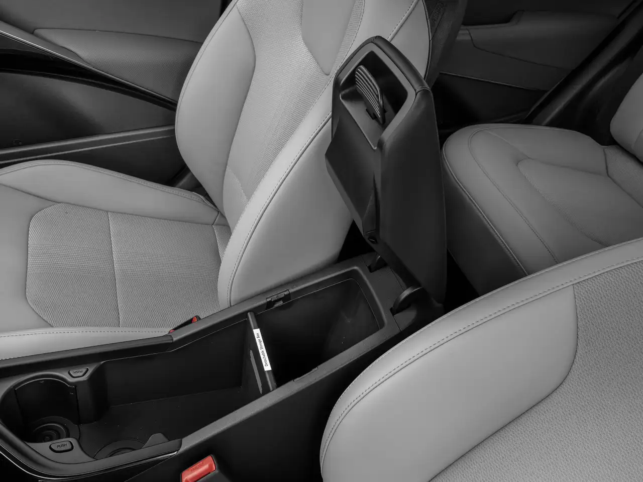 Kia Niro снимка Kia Niro