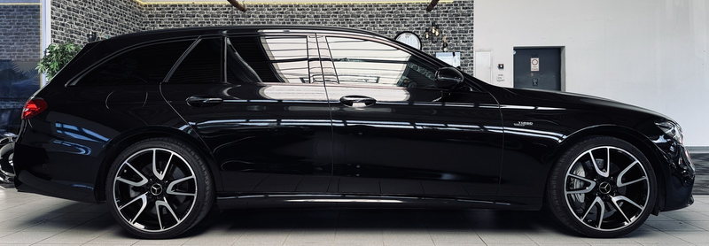 Mercedes-Benz E 53 AMG 4Matic+ 1-HAND|360°|LED|AHK|ACC|PANO| — photo 4