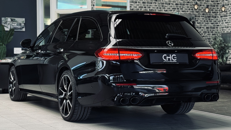 Mercedes-Benz E 53 AMG 4Matic+ 1-HAND|360°|LED|AHK|ACC|PANO| — photo 5