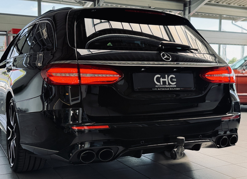 Mercedes-Benz E 53 AMG 4Matic+ 1-HAND|360°|LED|AHK|ACC|PANO| — photo 11