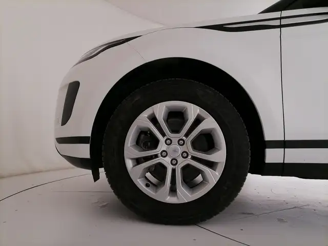 Land Rover Range Rover Evoque view 9