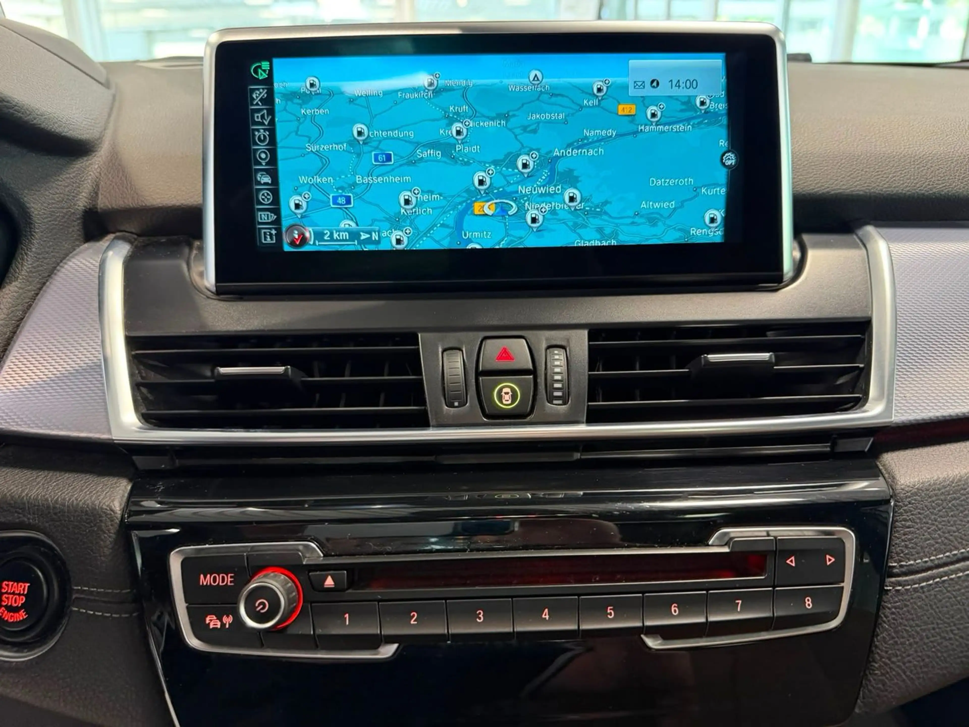 BMW 220 d xDrive M Sport HUD AHK 7 Sitze — photo 12