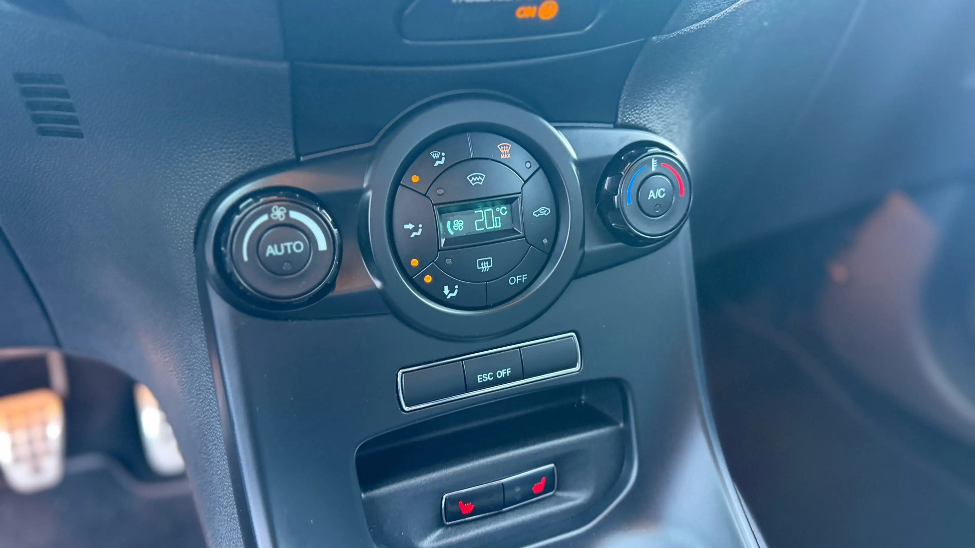 Ford Fiesta 1.6 ST2 Stoelverwarming|Airtec|Sportuitlaat — photo 14