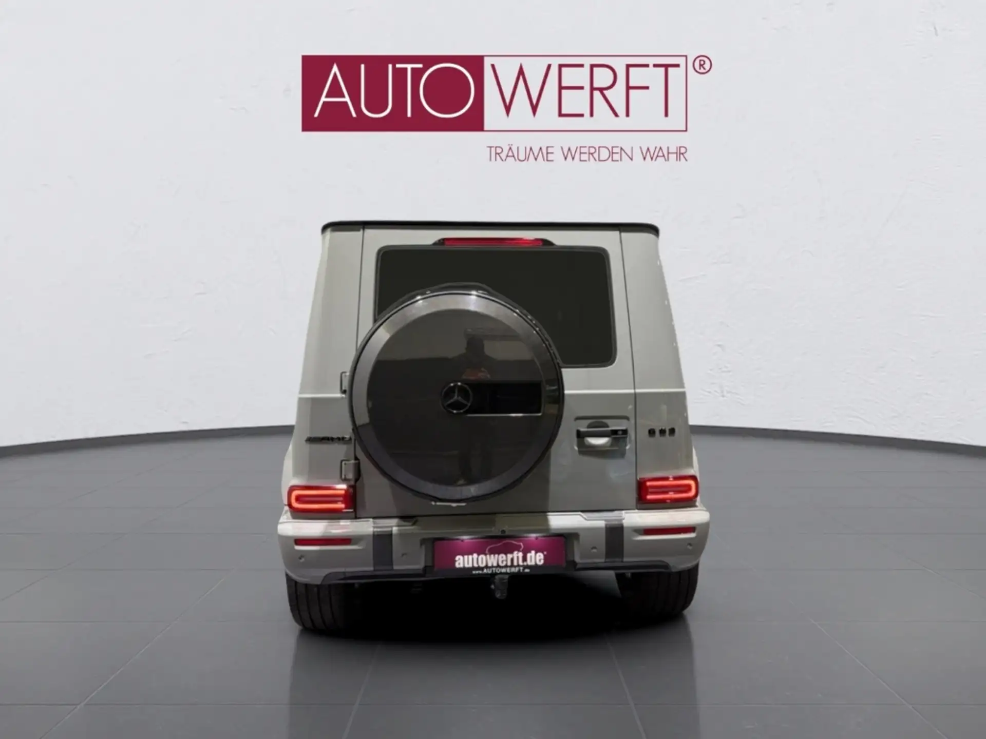 벤츠 G-Class G 63 AMG 2026 건메탈 사진 4