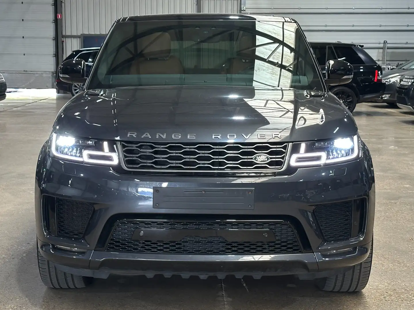 Land Rover Range Rover Sport 3.0 TDV6 HSE (EU6b) Gris - 2