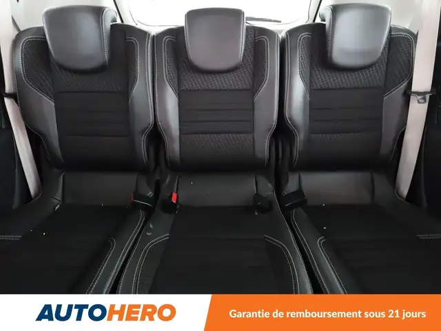 Renault Scenic view 15
