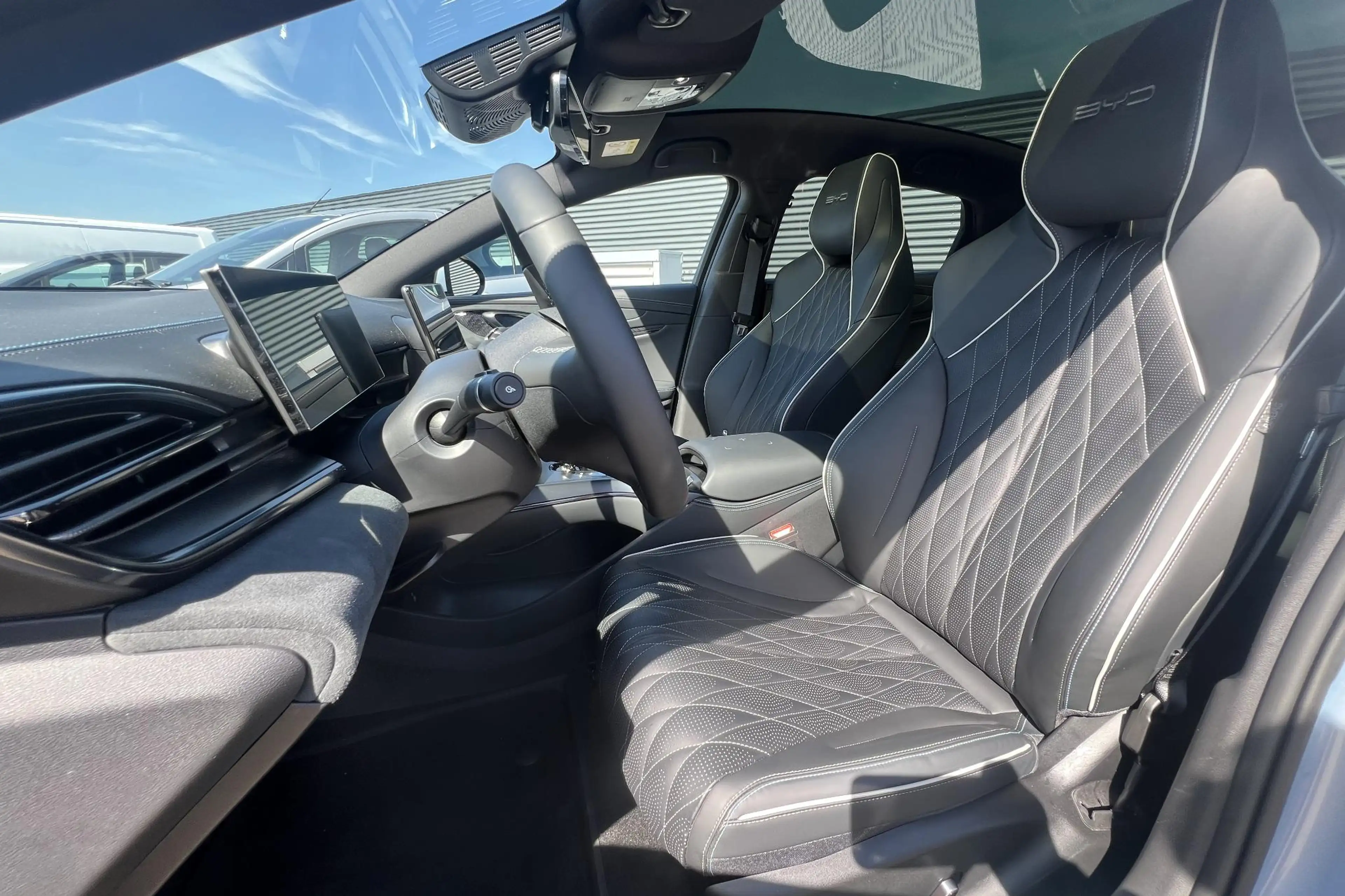 BYD Seal Excellence 3.8S AWD 82.5 kWh | 530pk — photo 15