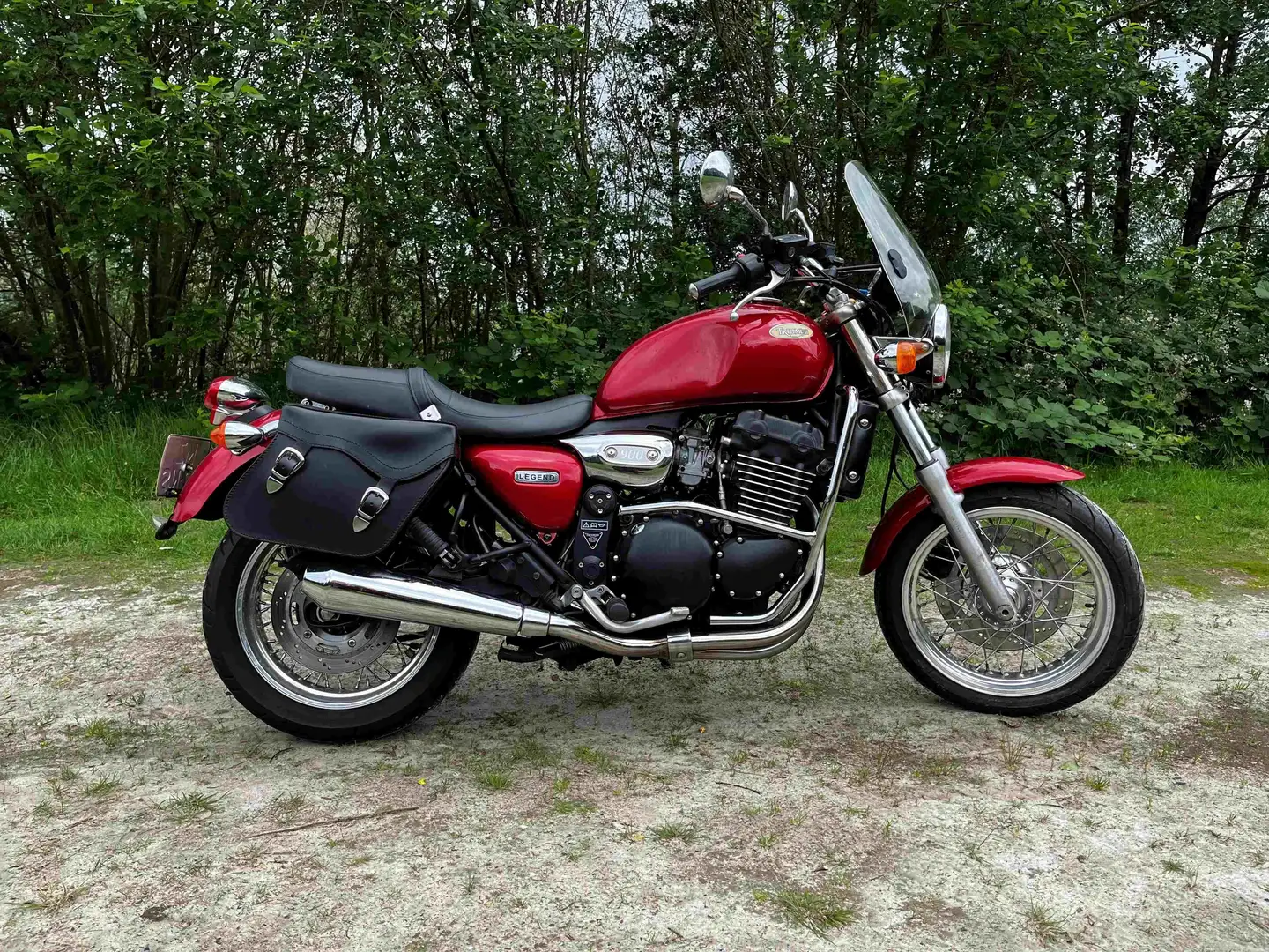 Triumph Legend TT Rouge - 1