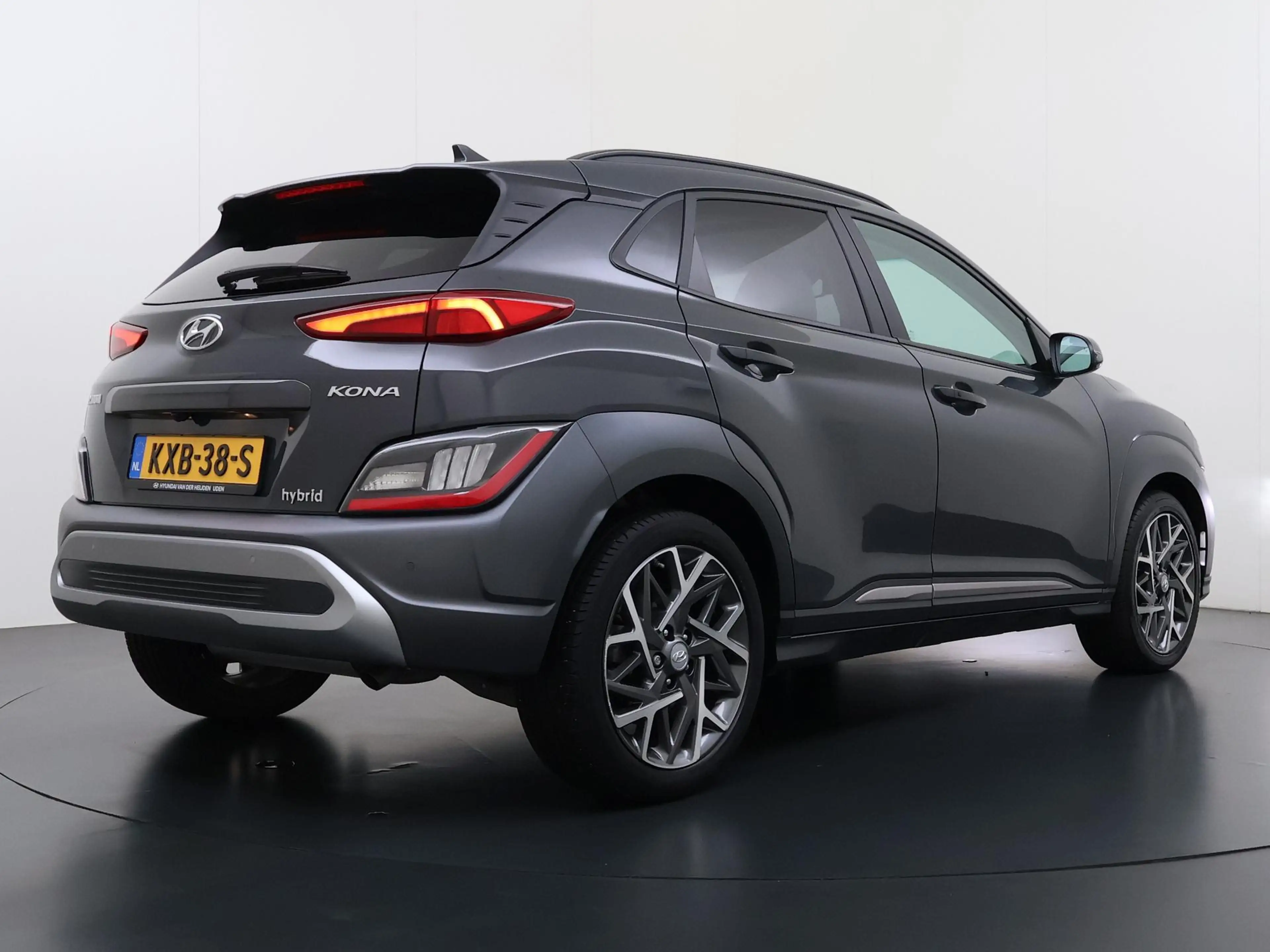 Hyundai KONA 1.6 GDI HEV Premium Sky Full Options — photo 5