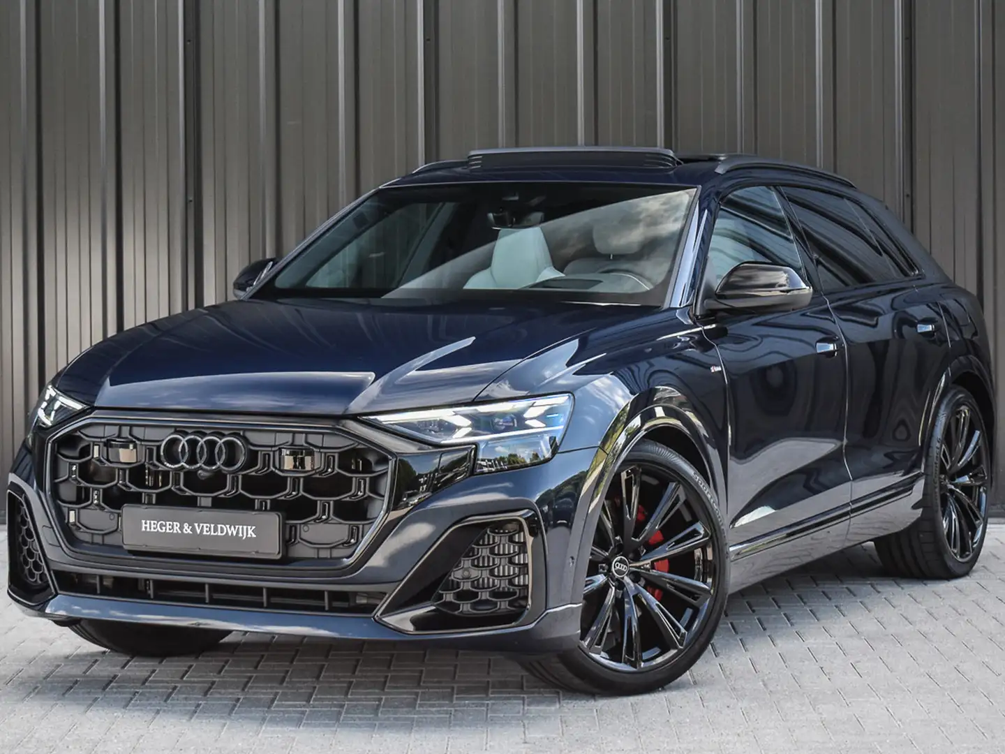 Audi Q8 60 TFSI e QUATTRO PRO LINE S COMPETITION | EXCLUSI Blauw - 2