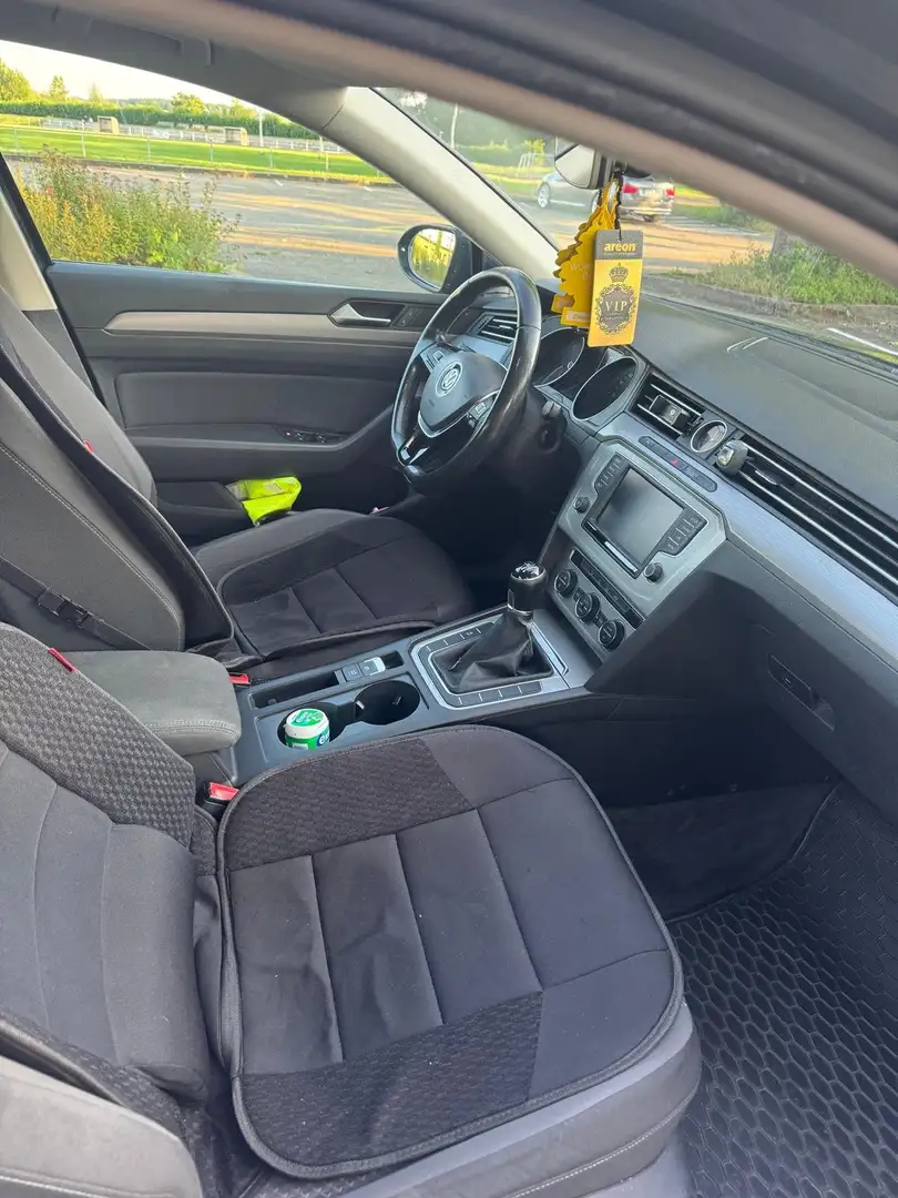 Volkswagen Passat Passat 1.6 TDI BlueMotion Technology Business Edit Blau - 2