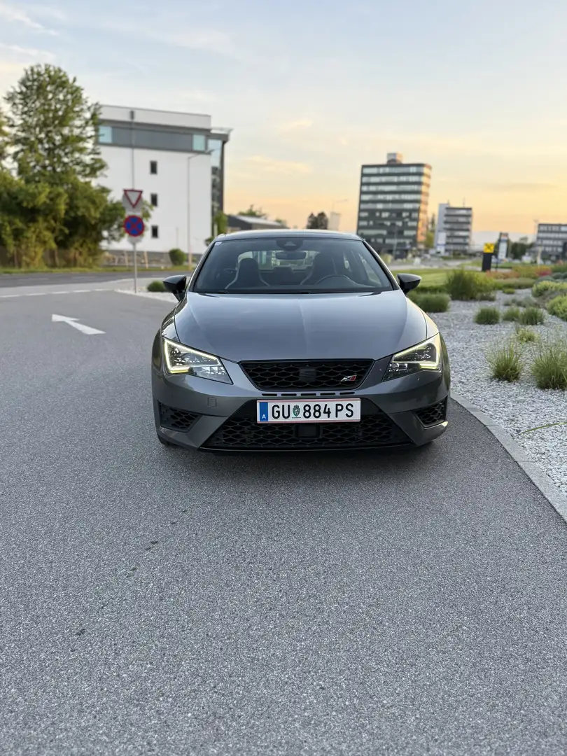 SEAT Leon SC Cupra 2,0 TSI DSG - 2