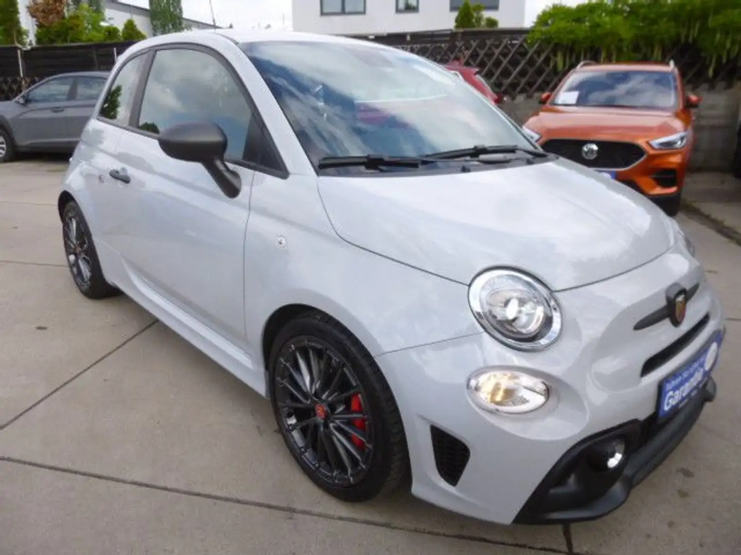 Abarth 695 1,4/Tech-Packet/Brembo/Recaro/Navi/LED/TTC Grijs - 2