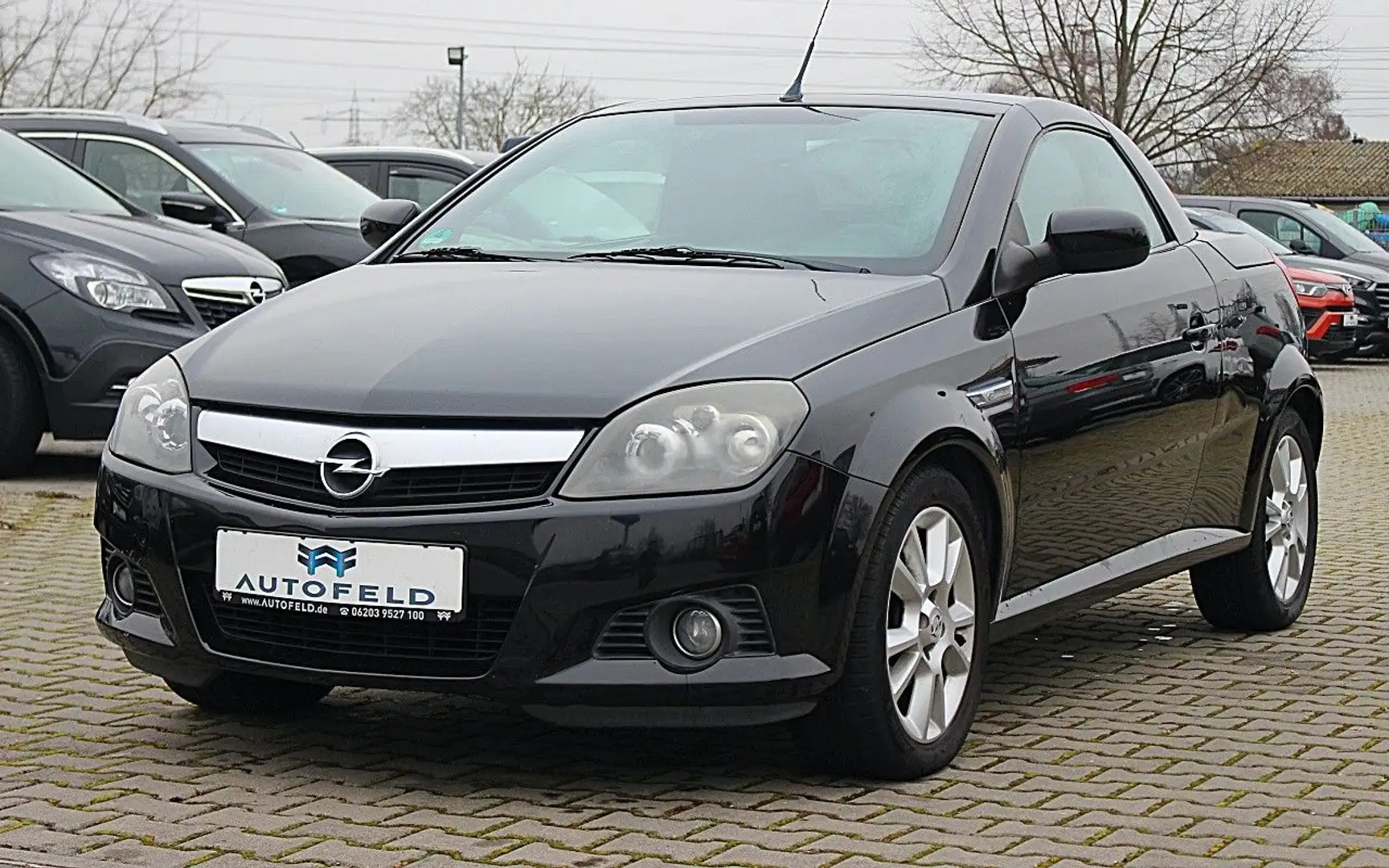Opel Tigra 1.4 TWINPORT/SHEFT/KLIMA/AUTOMATIK/ALLWETT Чорний - 1