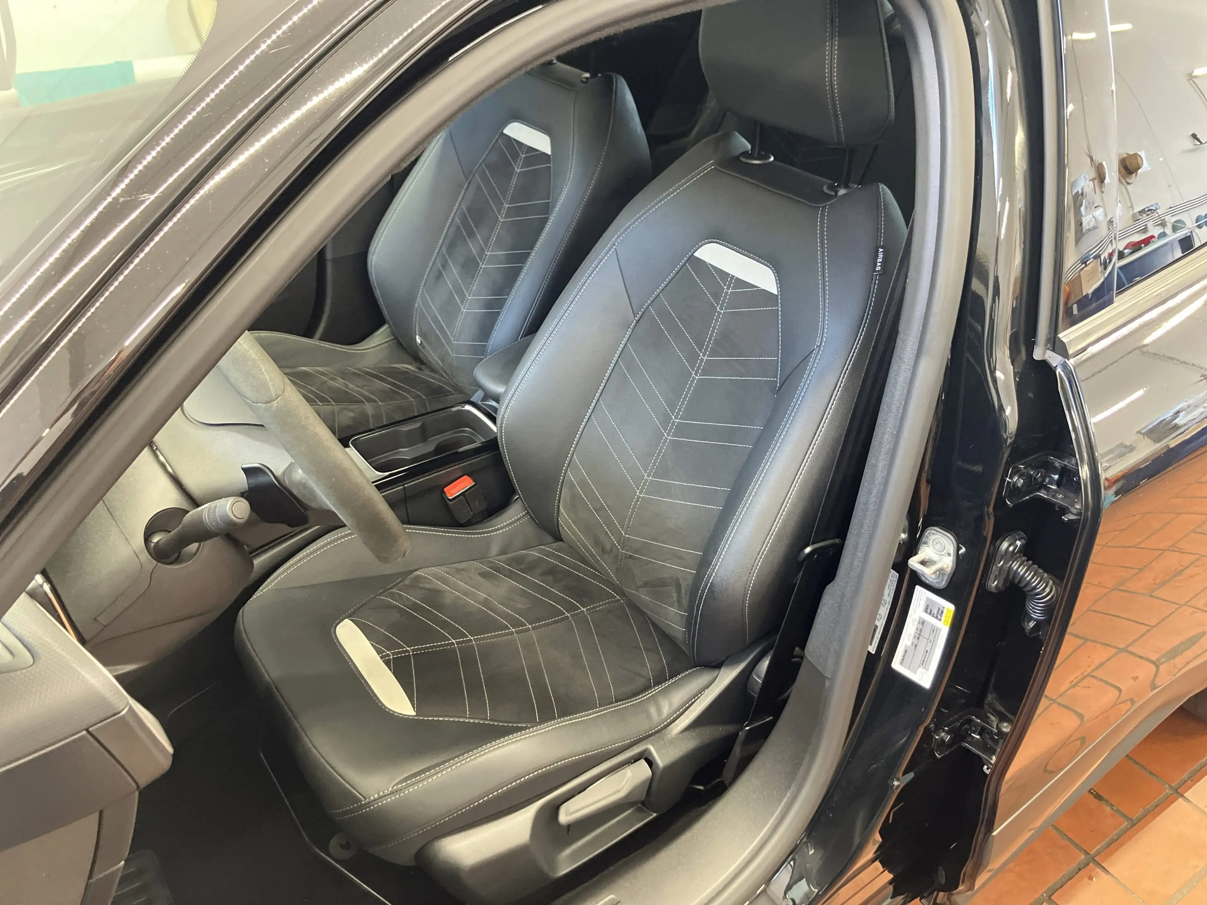 Opel Mokka Irmscher iS3 499/500 ACC+Alcantara+Kam+19 — photo 8