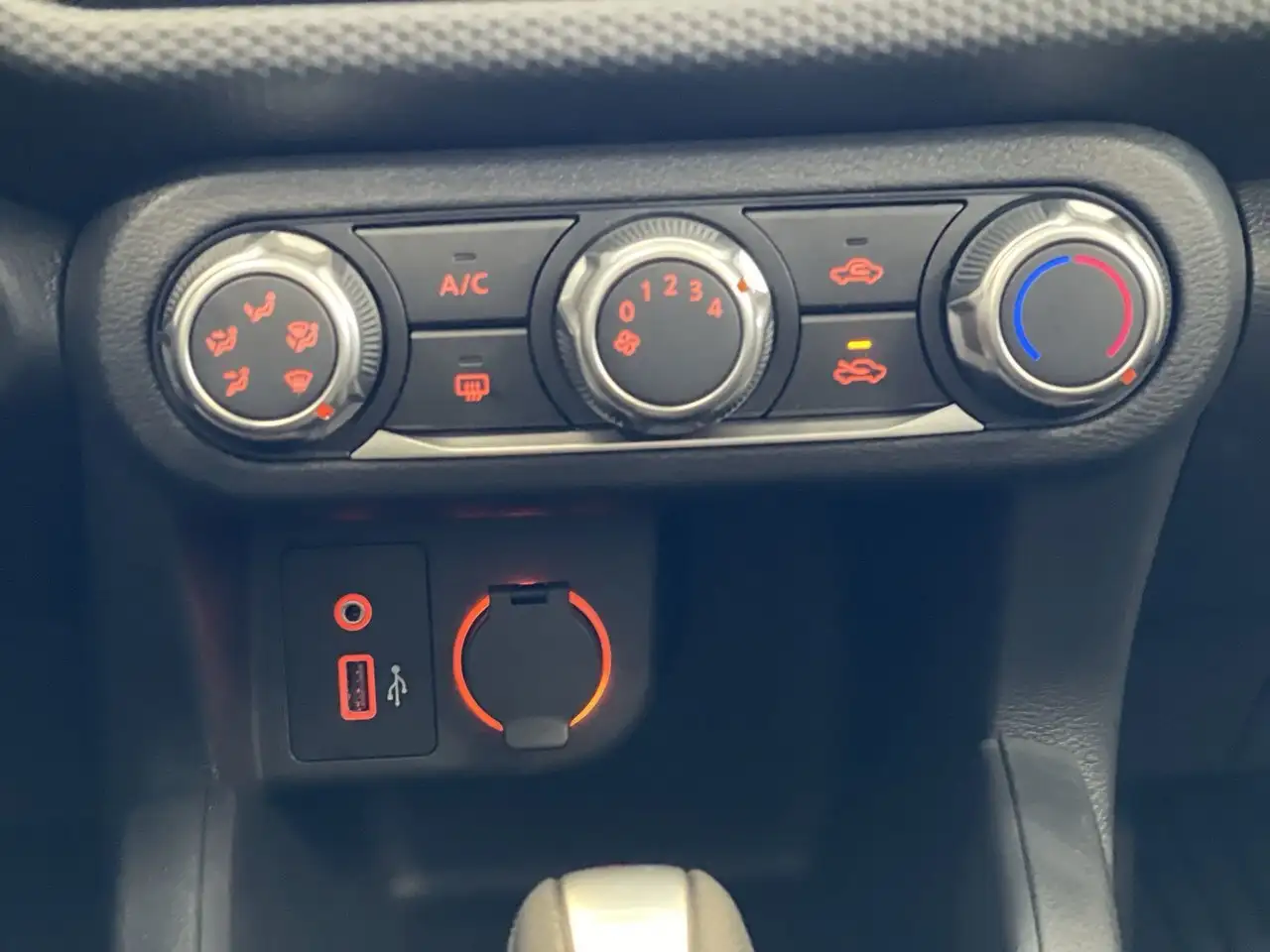 Nissan Kicks fotografie Nissan Kicks