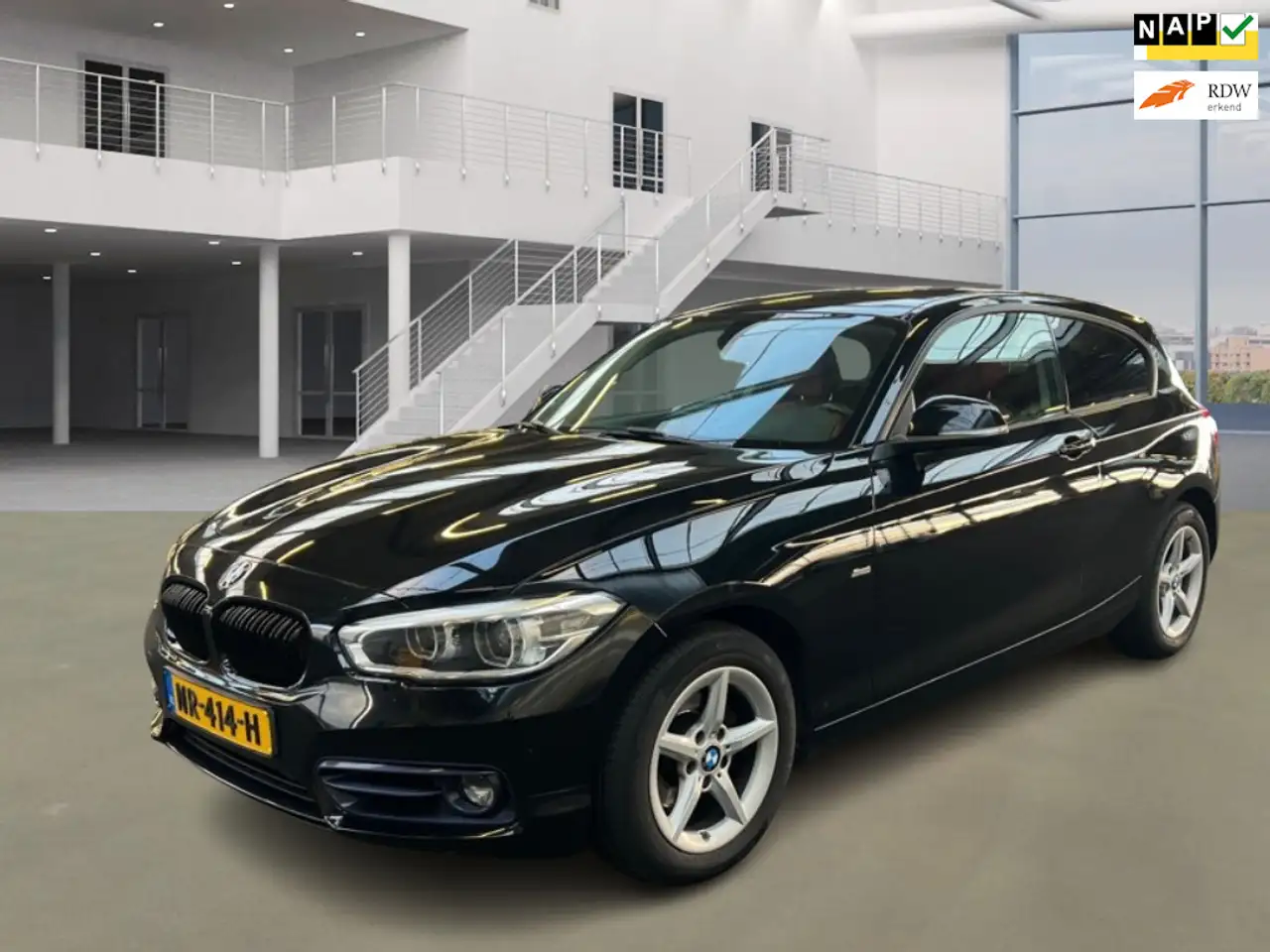 BMW 118