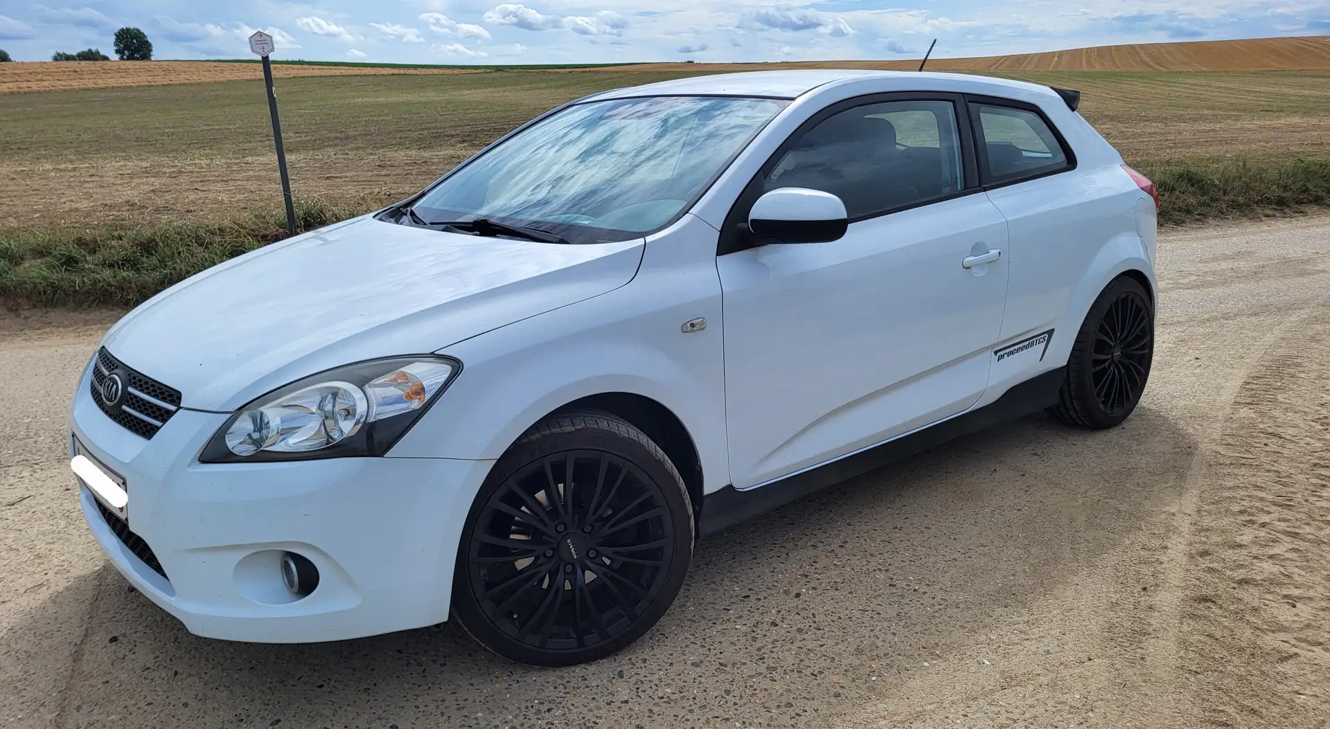 Kia Ceed / cee'd Ceed 1.6 CRDi 90 Spirit Blanc - 1