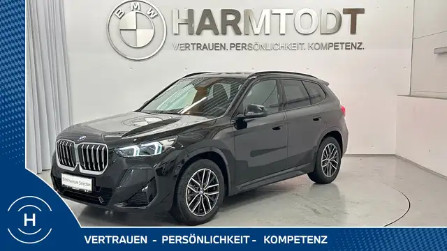 BMW X1 main image