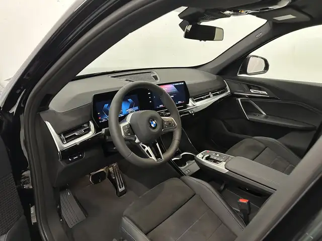 BMW X1 view 7
