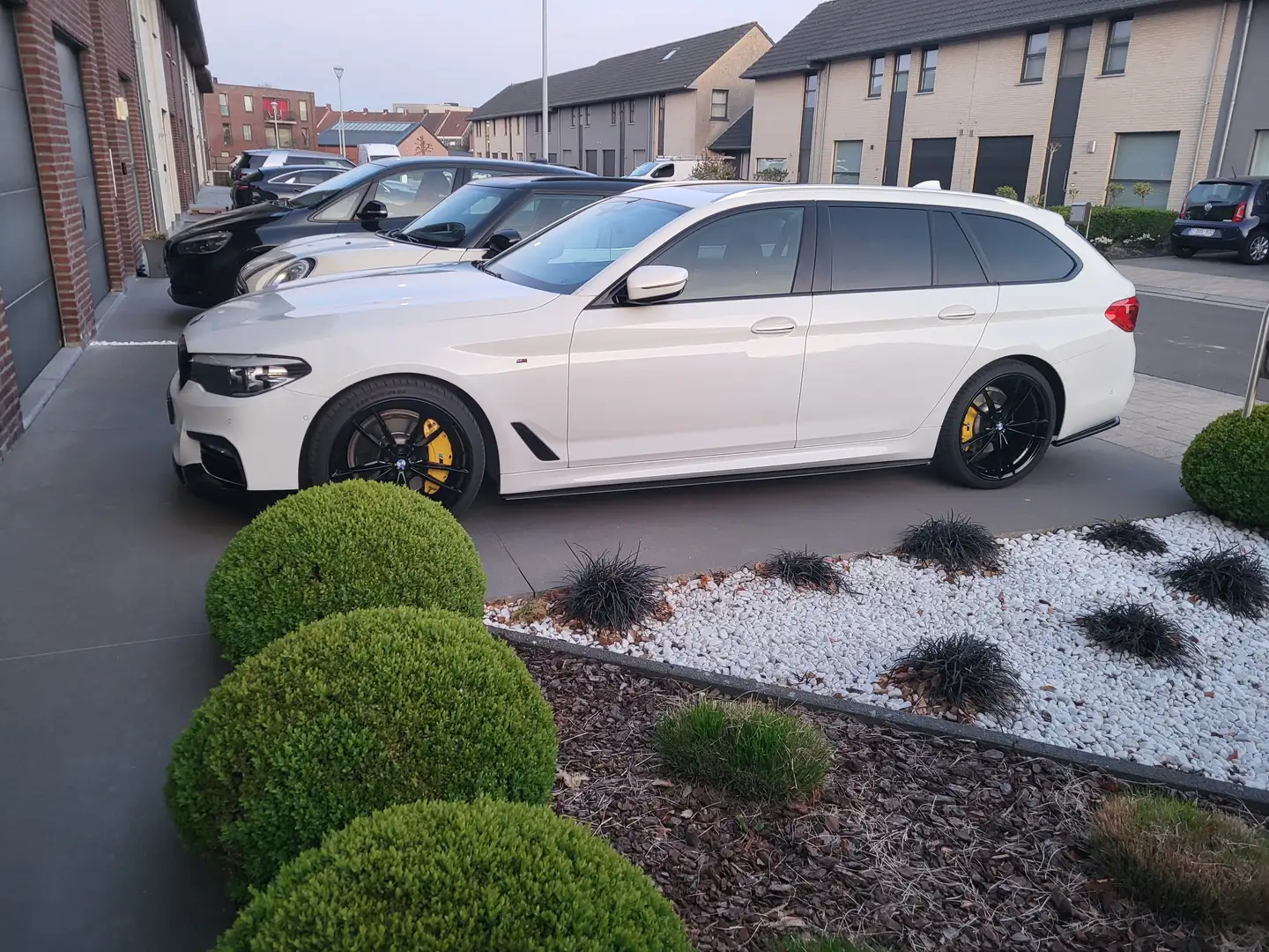 BMW 520 520dA M-Sport+ Wit - 1