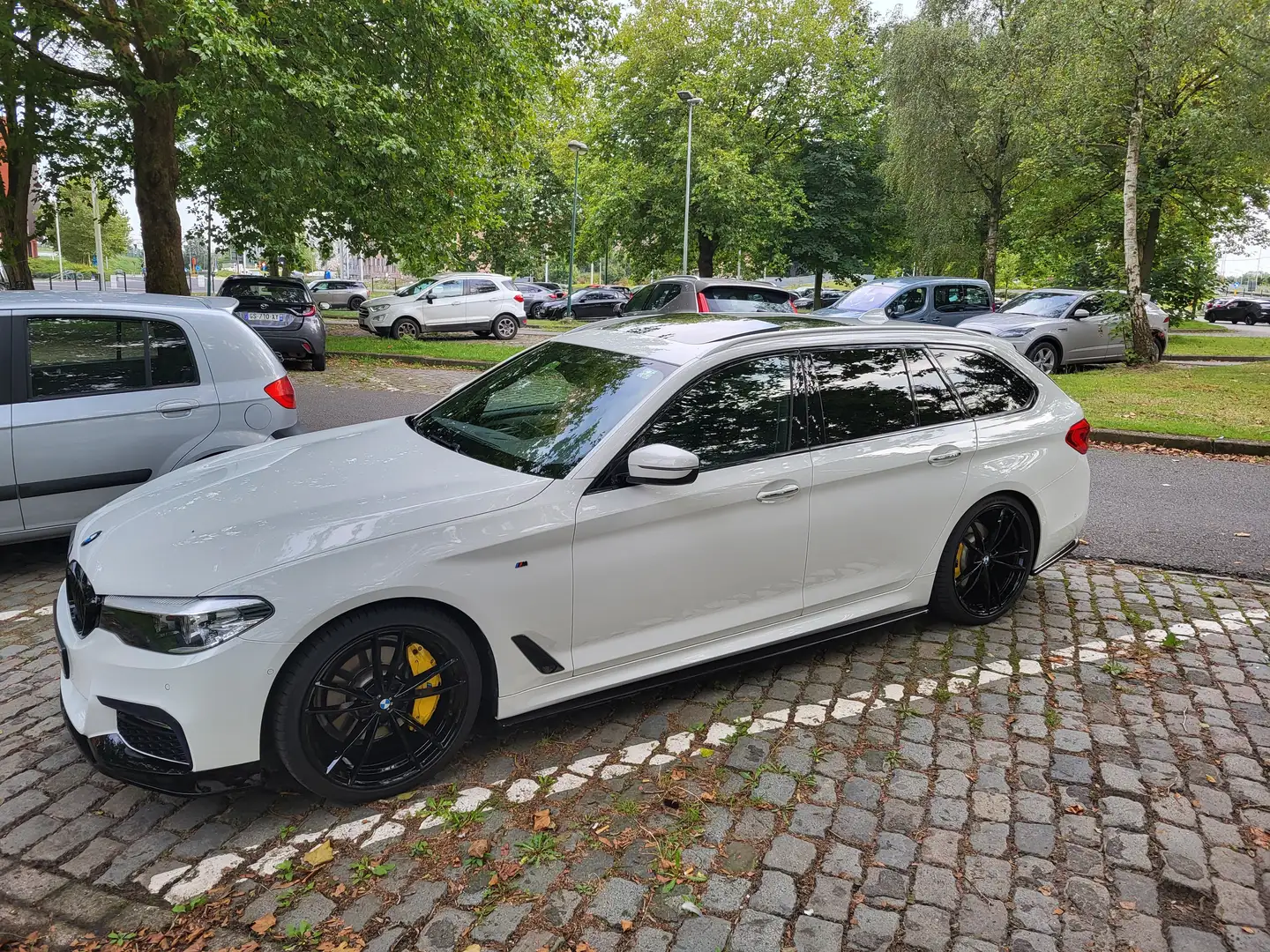 BMW 520 520dA M-Sport+ Wit - 2