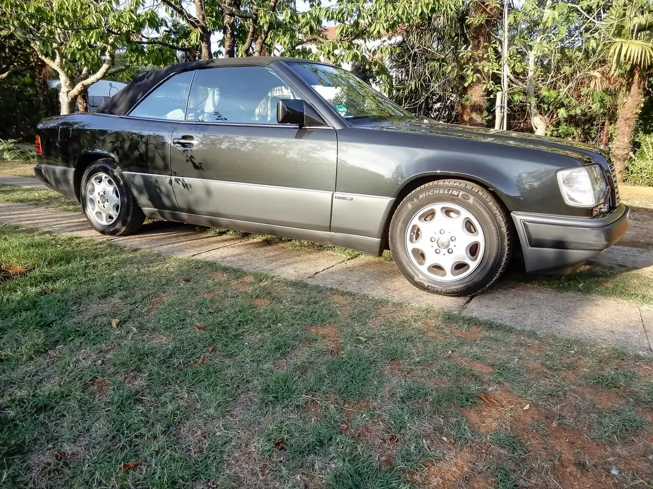 Mercedes-Benz CE 300