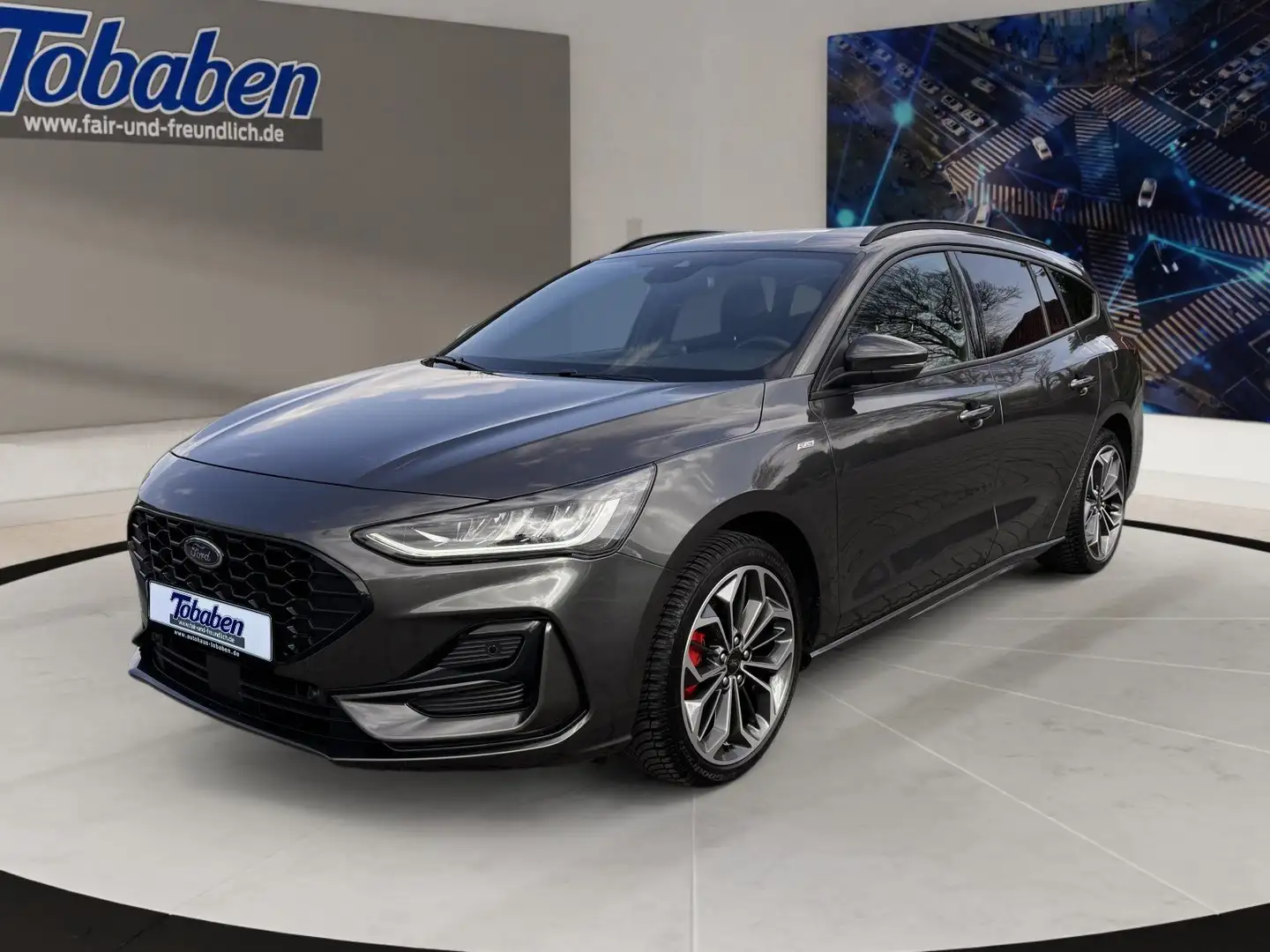 Ford Focus ST-Line + Winterpaket + 18 Zoll Grau - 1
