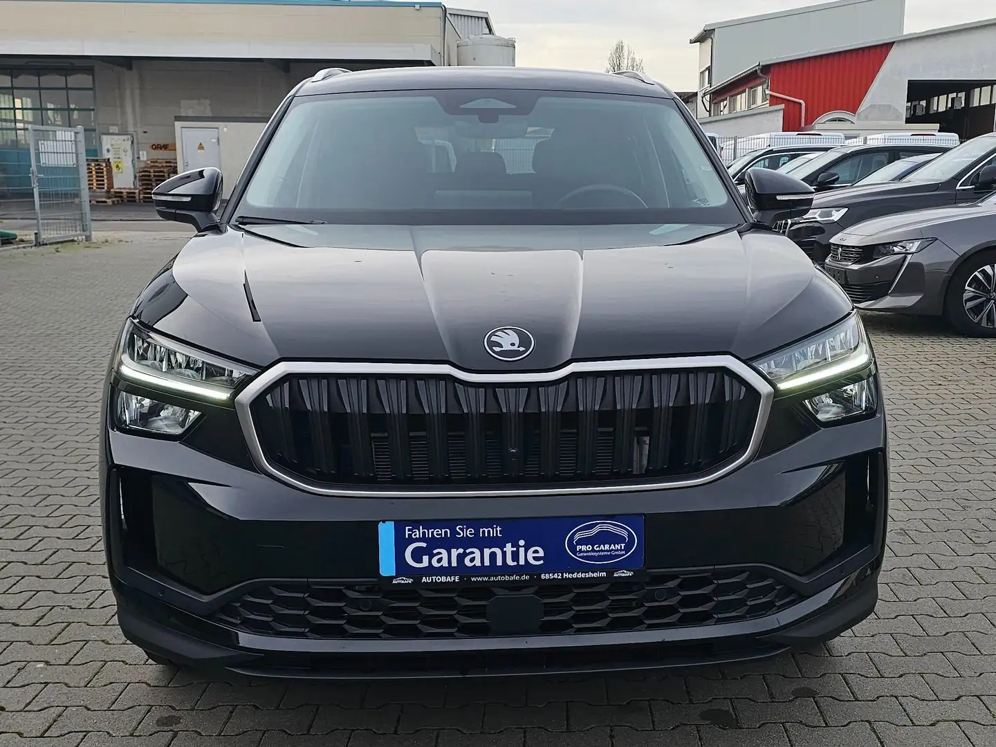 Skoda Kodiaq 2.0 TDI 110 kW Selection 7-Sitzer*Navi*Kamera Schwarz - 2