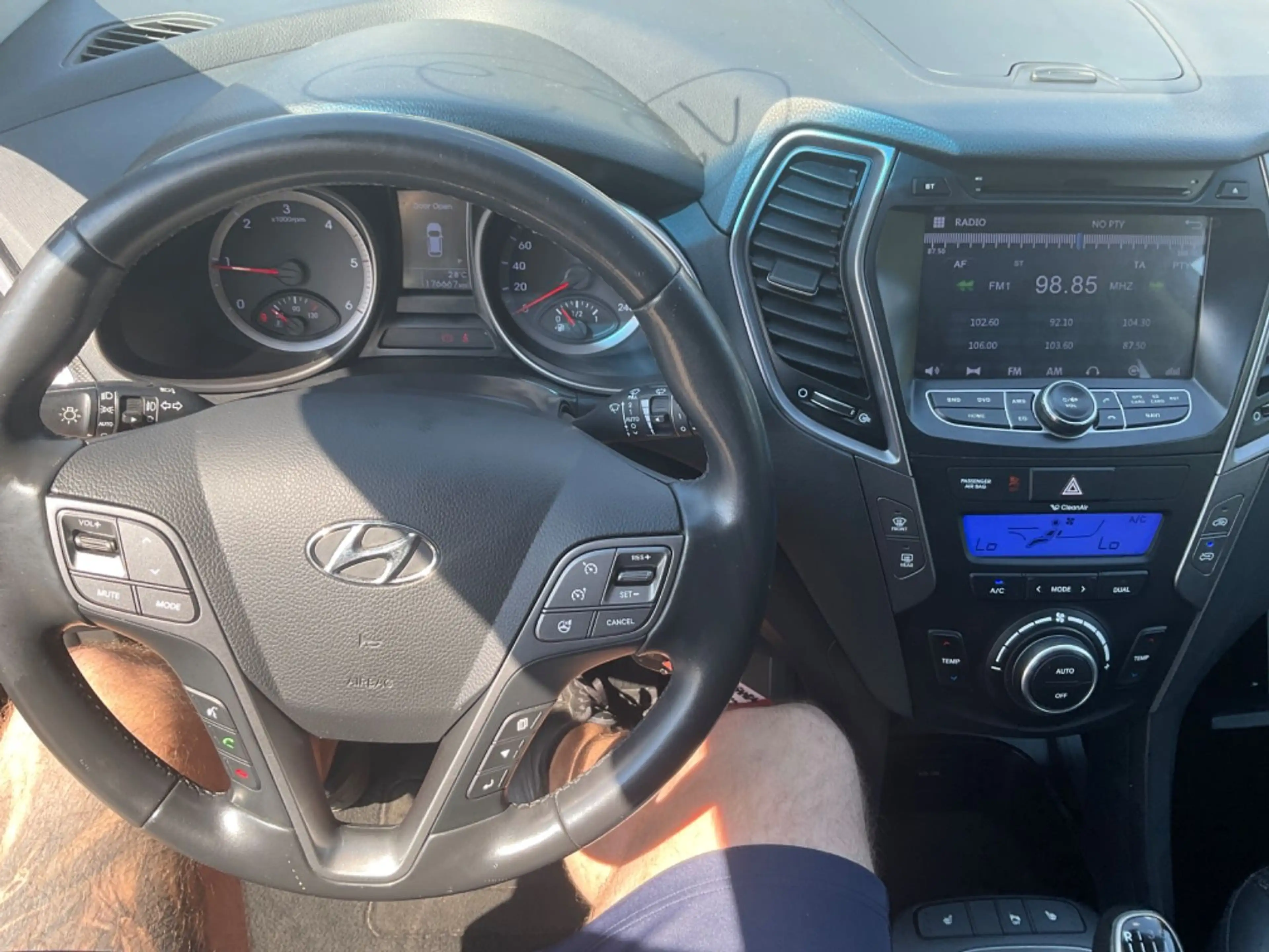 Hyundai SANTA FE Style 4WD TÜV 10.2027 2 HAND — photo 13
