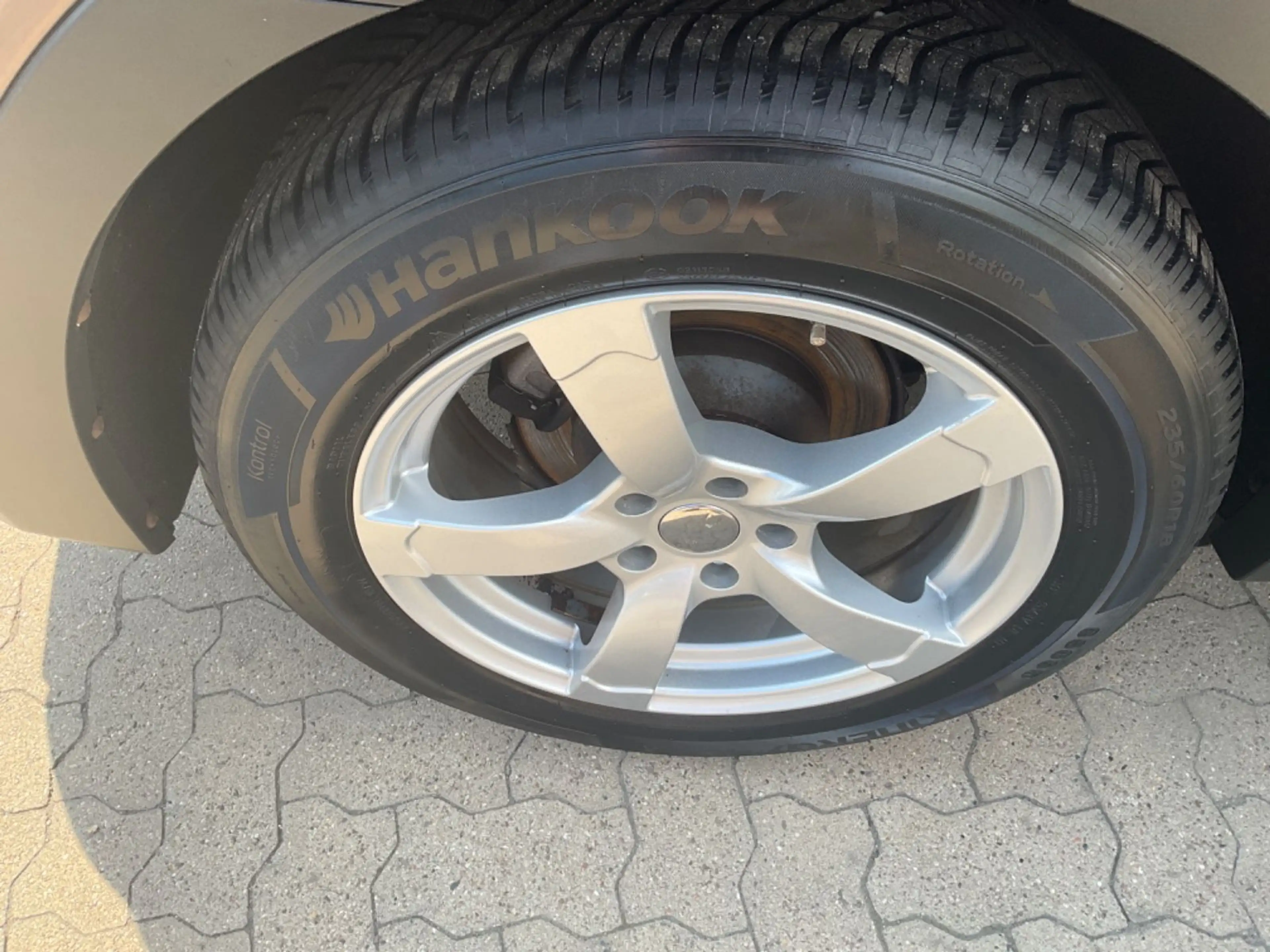 Hyundai SANTA FE Style 4WD TÜV 10.2027 2 HAND — photo 3