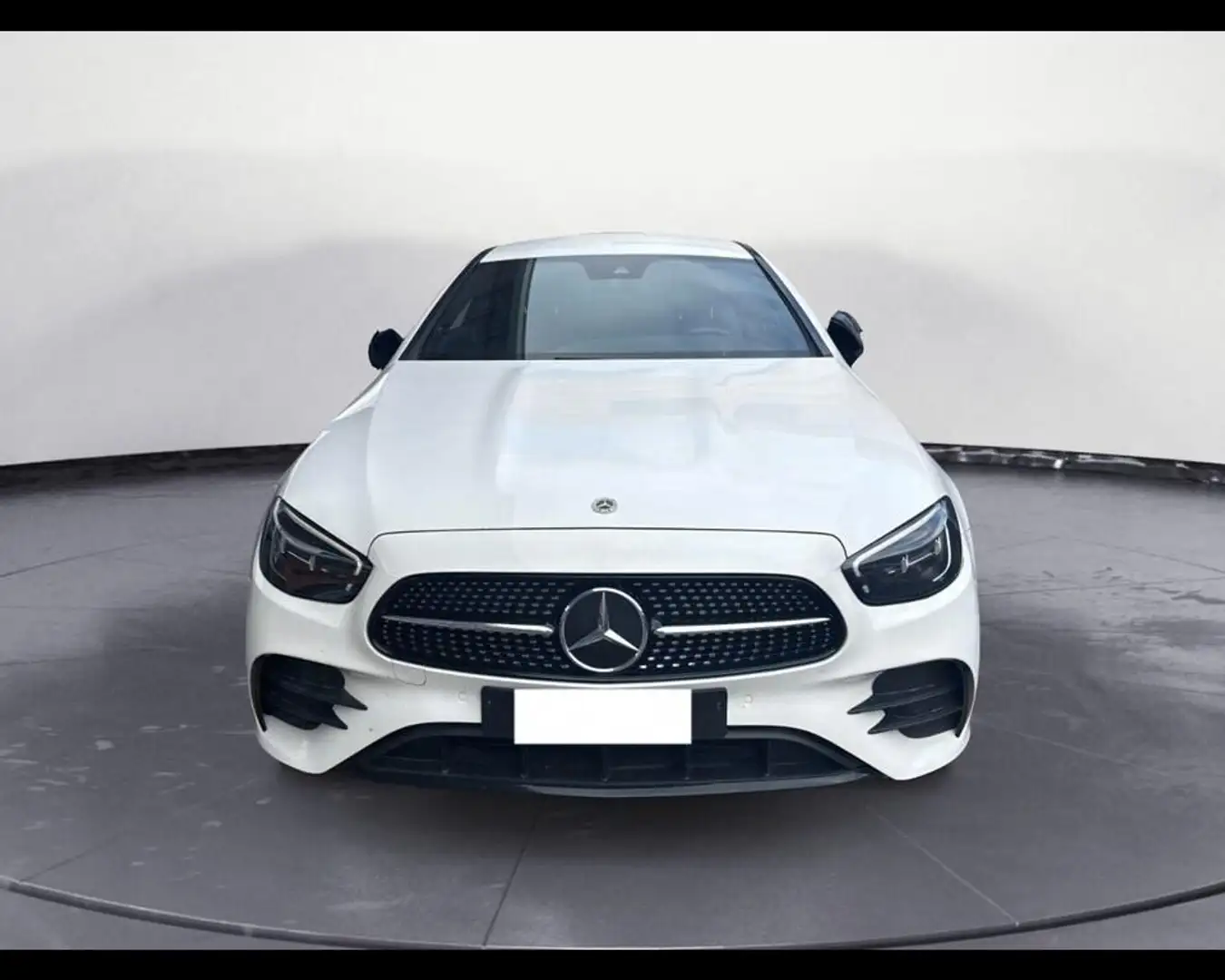 Mercedes-Benz E 220 Coupe d Sport 4matic auto Blanco - 2