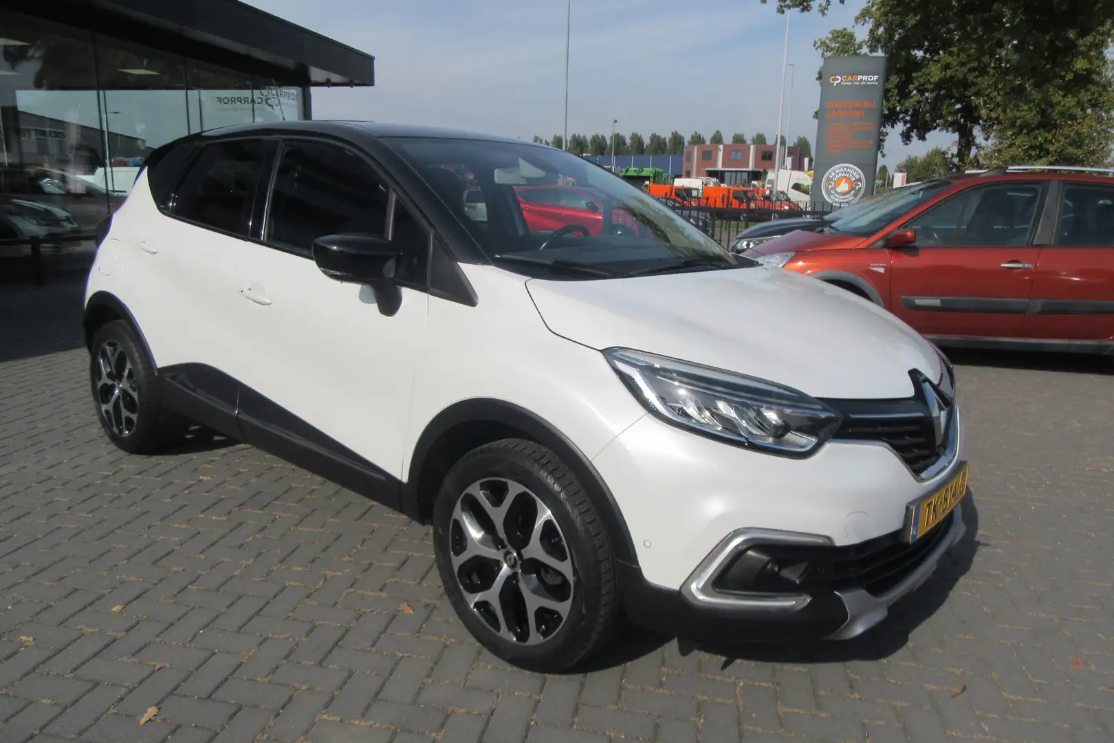 Renault Captur 0.9 TCe Intens, Navigatie, Camera, Blind Spot, Tre Wit - 2