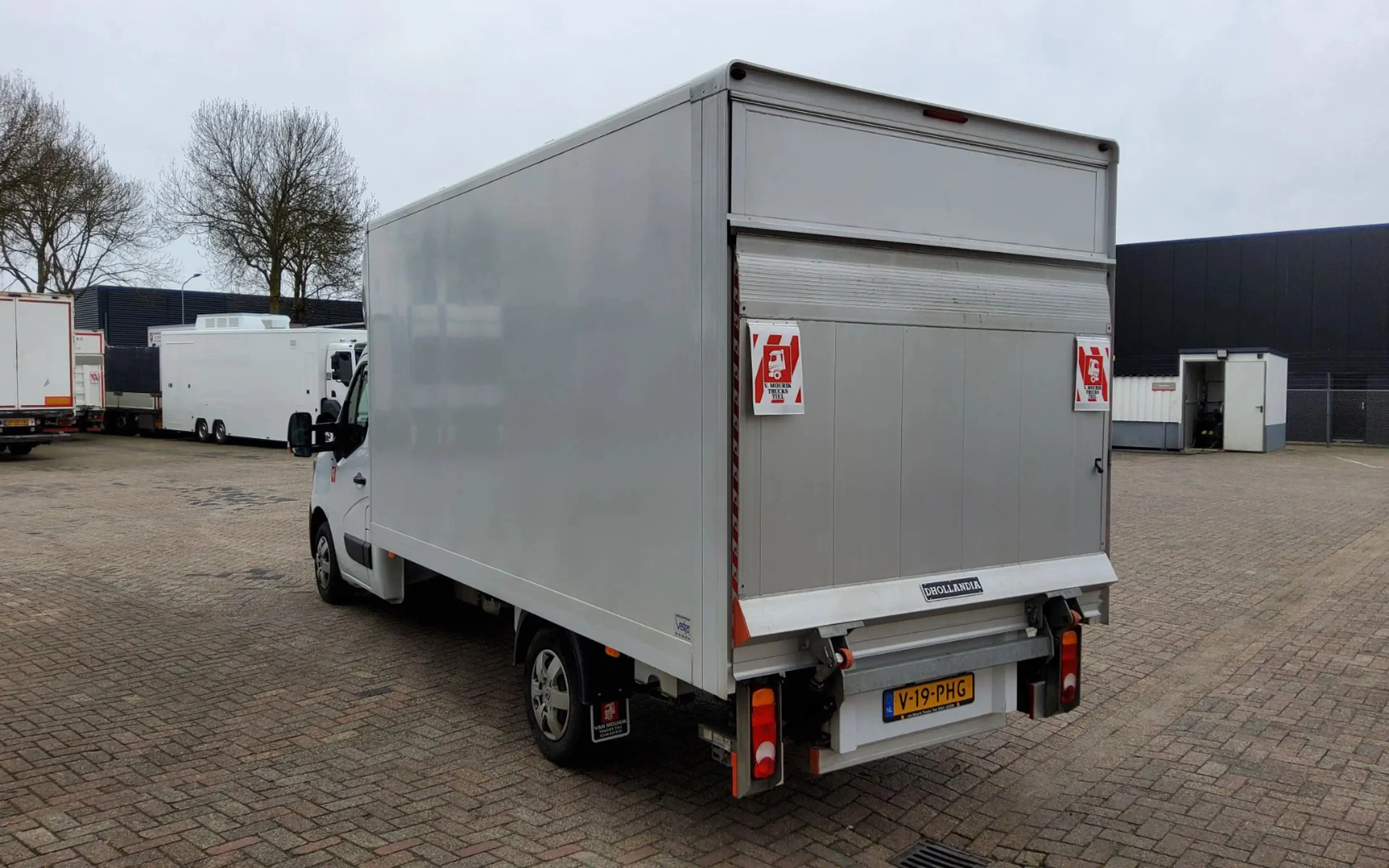 Renault Master 165.35 - V-19-PHG - OPBOUW + LAADKLEP 750 KG. - EU — photo 4