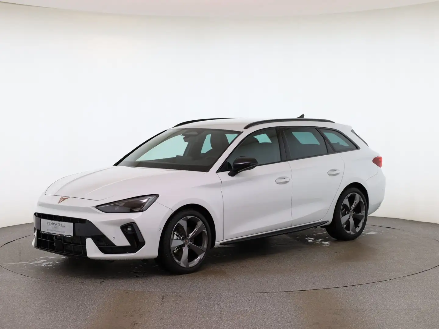 CUPRA Leon 1.5 eTSI DSG Weiß - 1