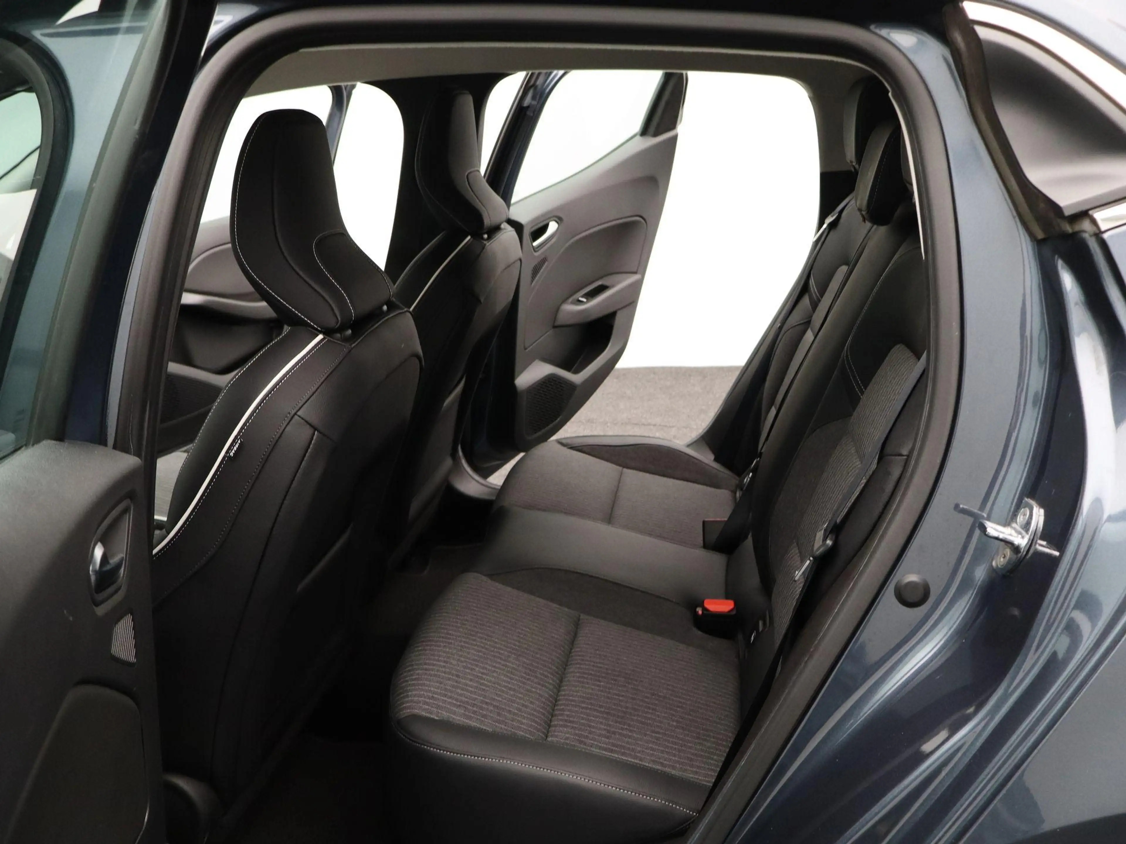Renault Clio TCe 100 Intens | Navigatie | Climate Control | — photo 14